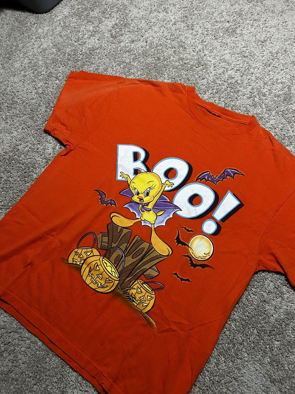 Warner Bros Vintage 90s Spooky Tweety Looney Tunes Halloween tee Size US XL / EU 56 / 4 - 1 Thumbnail