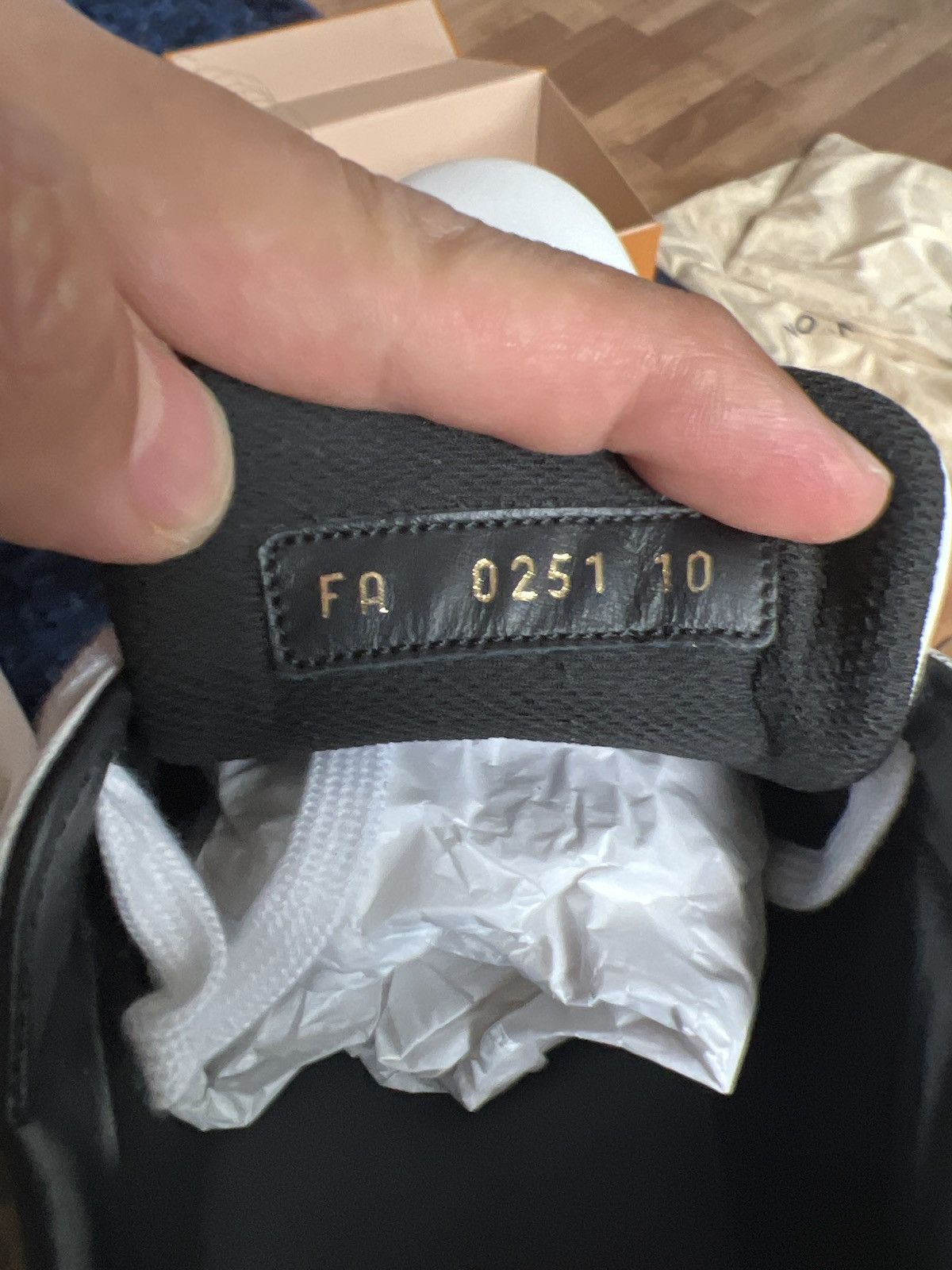 Louis Vuitton Louis Vuitton Luxembourgh Sneaker Size US 10 / EU 43 - 7 Thumbnail