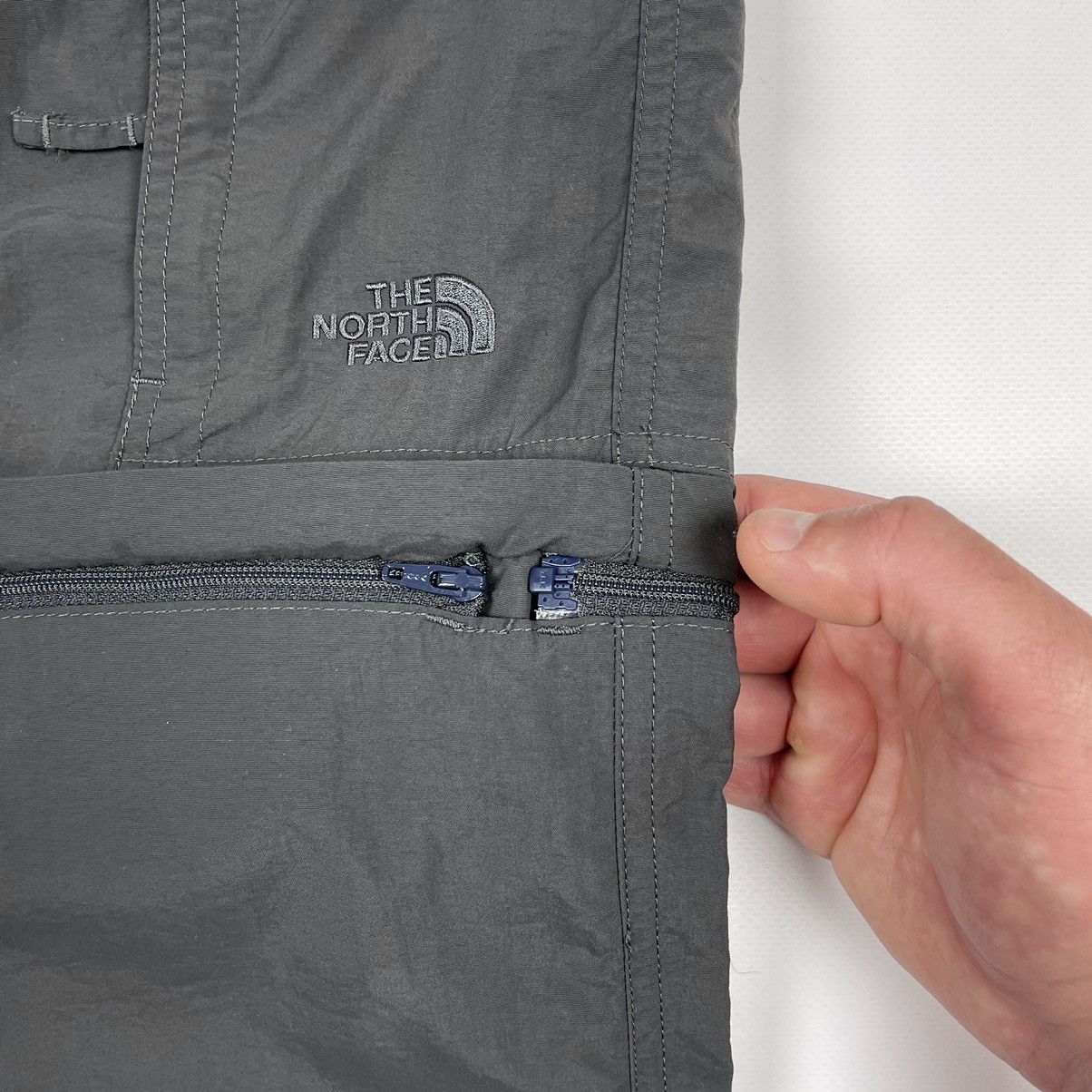 The North Face The North Face Cargo Transformer Pants Shorts Size US 32 / EU 48 - 13 Thumbnail
