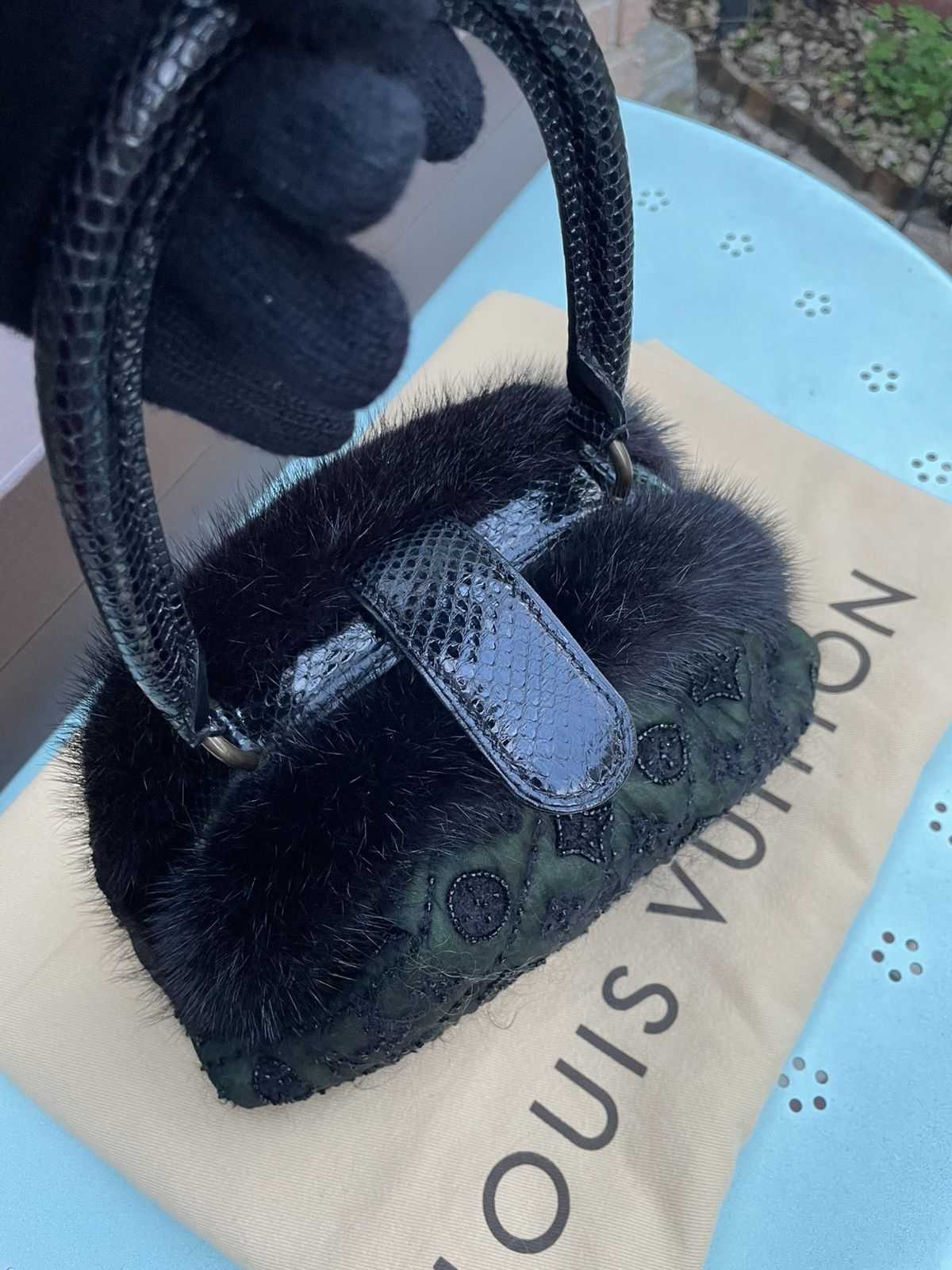 Louis Vuitton LV Marc Jacobs 2005 Limited Edition Chiffon Mink Demi Lune Size ONE SIZE - 4 Thumbnail