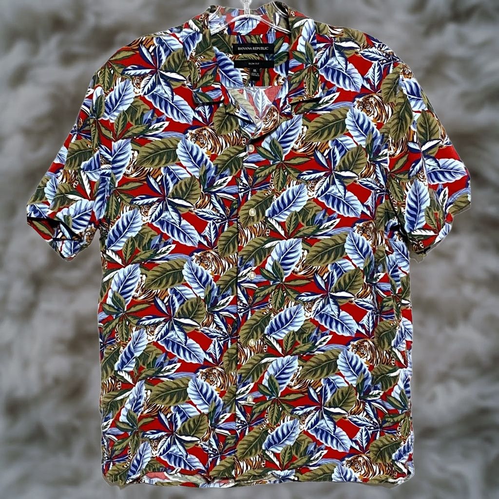 Banana Republic Banana Republic Slim Fit Tiger Jungle Print Button Shirt Mens M Tropical Safari Short Sleeve Button-Down Casual Travel Workwear Size US M / EU 48-50 / 2 - 1 Thumbnail