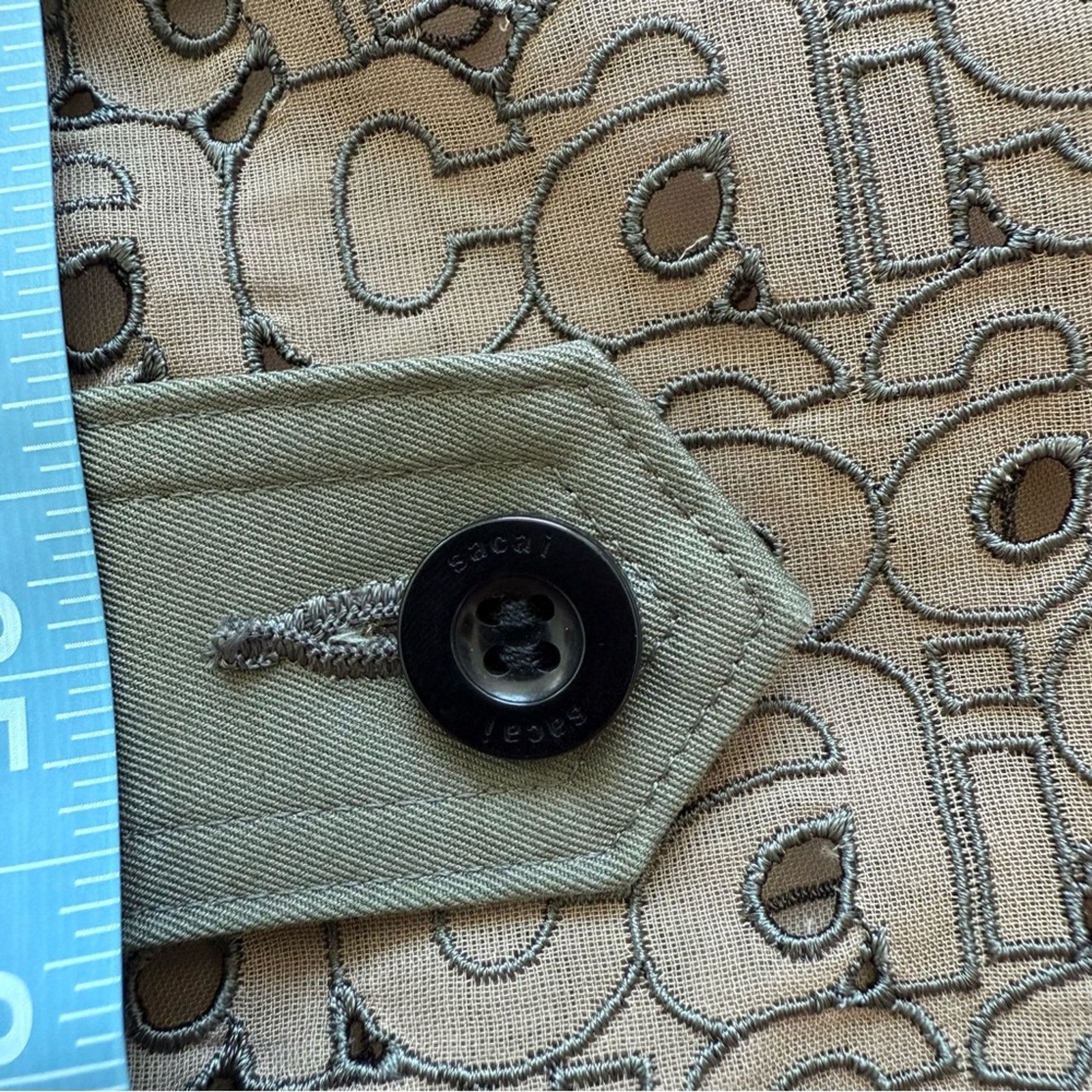 Sacai SACAI women pants embroidery size 2 or M Authentic 1950$ Size 28" / US 6 / IT 42 - 12 Thumbnail