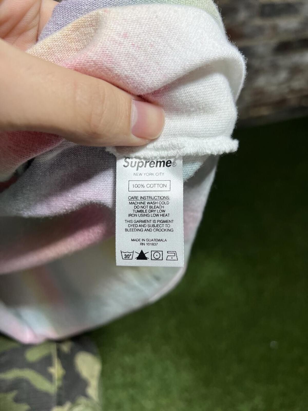 Supreme Supreme Sprayed Plaid Tee White Sz. M Size US M / EU 48-50 / 2 - 4 Thumbnail