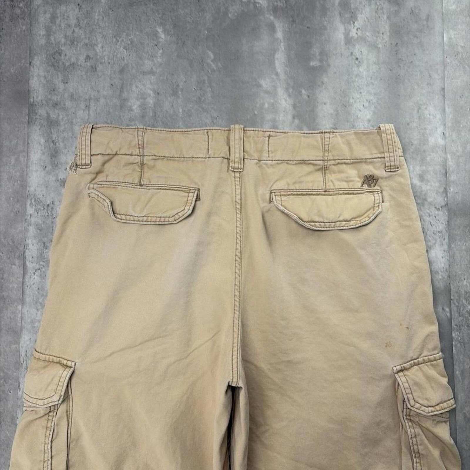 Aeropostale Y2K Beige Aeropostale Grunge Baggy Cargo Skater Shorts Size US 36 / EU 52 - 3 Thumbnail