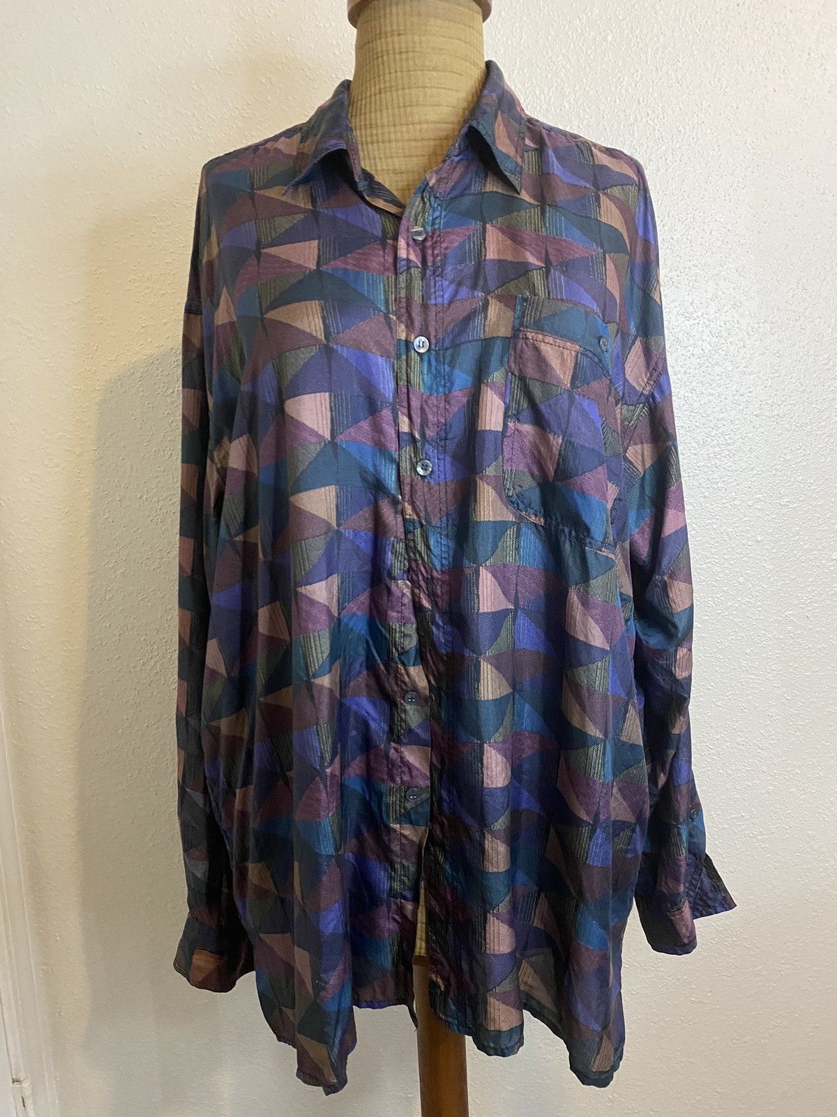 Other × Vintage Vintage Bogari, 100% silk button down, Men’s dress shirt, XL Size US XL / EU 56 / 4 - 11 Thumbnail