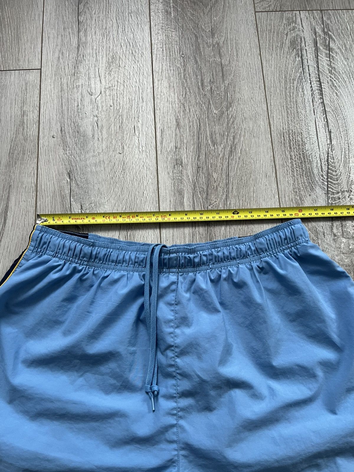 Nike Vintage Nike Nylon Shorts 2000s Mini Swoosh Blue Sportswear Size US 34 / EU 50 - 13 Thumbnail
