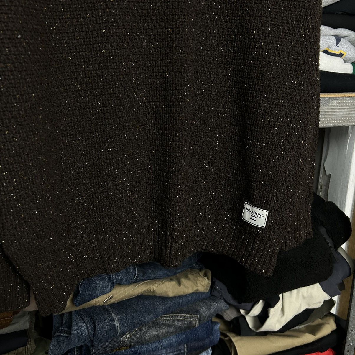 Billabong Mens Billabong small logo basic knitted sweater Size US M / EU 48-50 / 2 - 3 Thumbnail