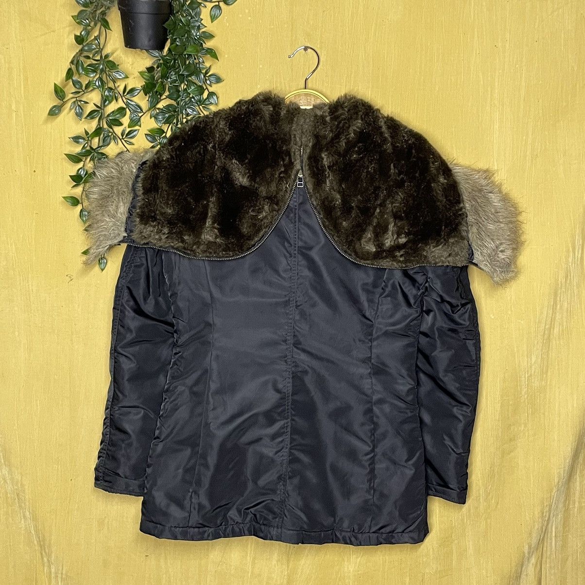 Hysteric Glamour Hysteric glamour Fur Fishtail Down Parka jacket Size S / US 4 / IT 40 - 2 Thumbnail