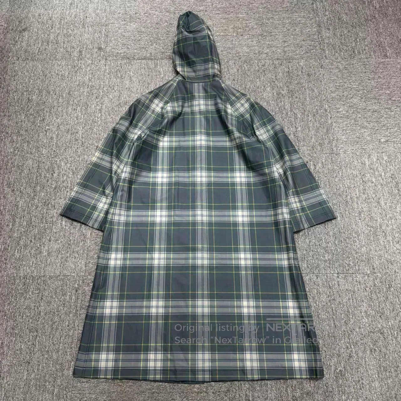 Burberry Burberry Runway Plaid Raincoat. Size US S / EU 44-46 / 1 - 5 Thumbnail