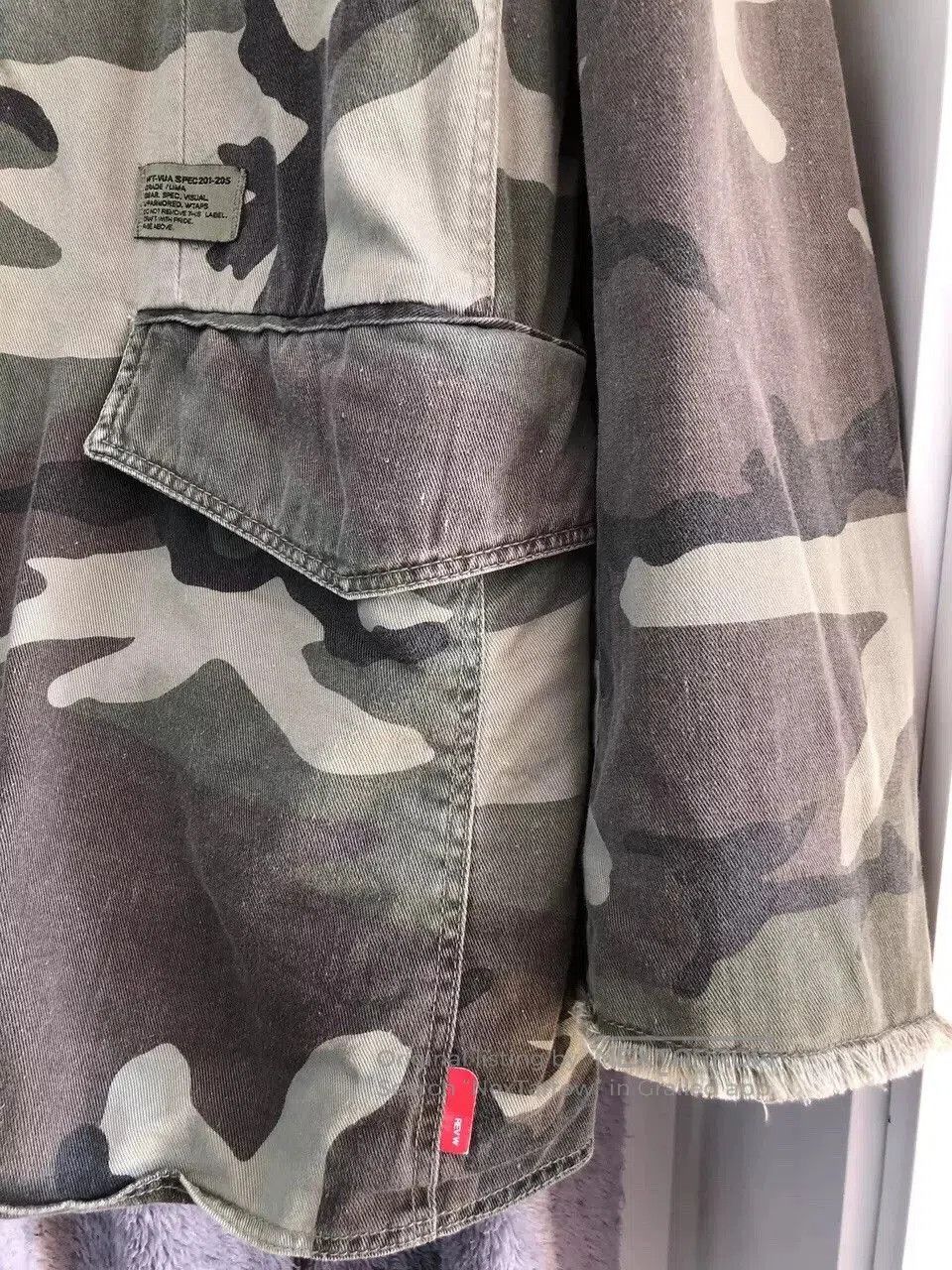 Wtaps camo jacket with unique distressed details. Size US L / EU 52-54 / 3 - 3 Thumbnail