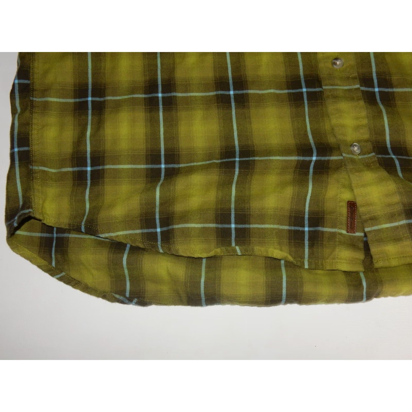 Eddie Bauer Eddie Bauer Button-Front Shirt Plaid Green Cotton Men's L Long Sleeve Vintage? (no N/A) Size US L / EU 52-54 / 3 - 2 Thumbnail