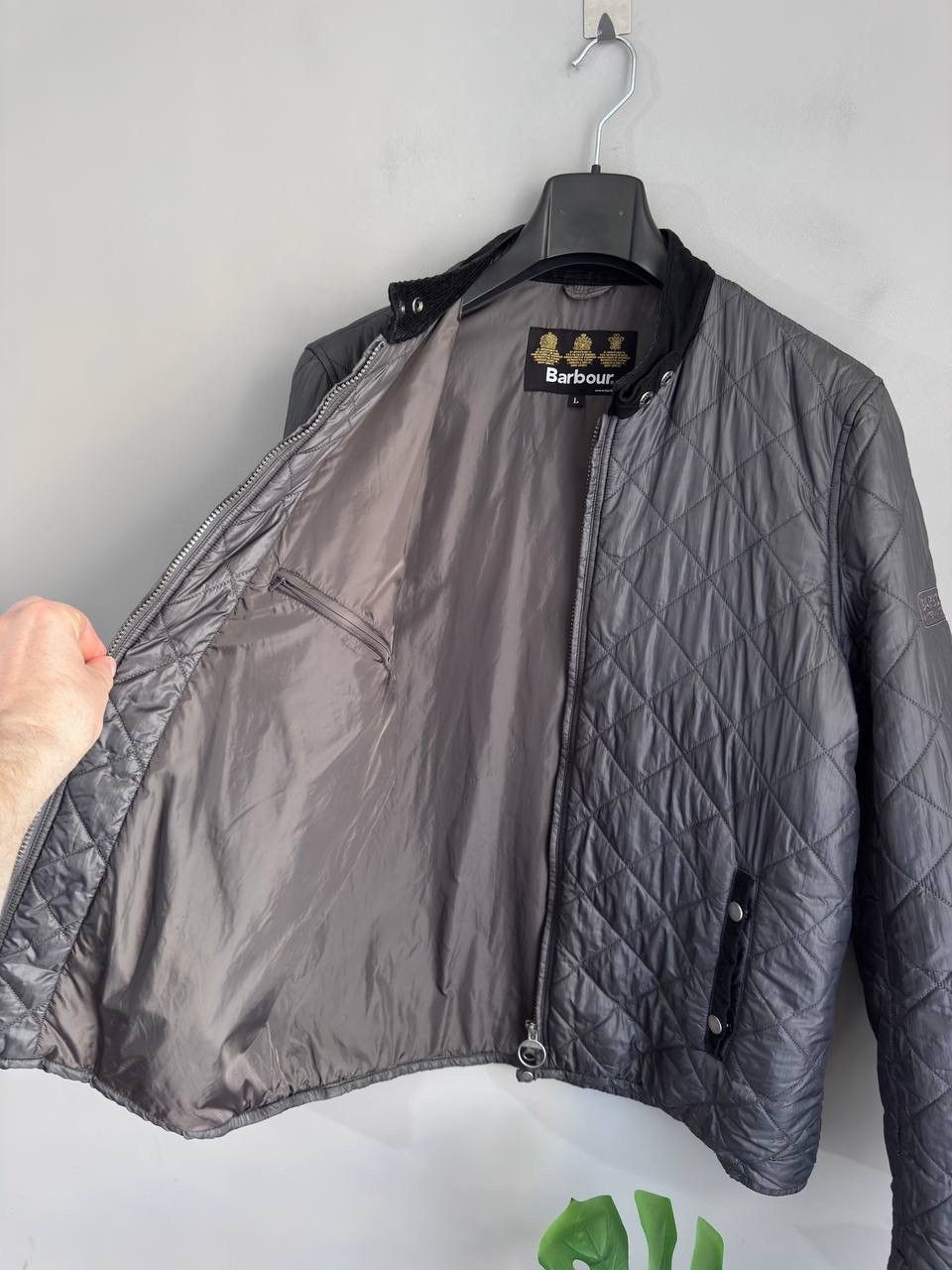 Barbour Barbour International Men's Dark Grey Quilted Jacket, Size L Size US L / EU 52-54 / 3 - 11 Thumbnail