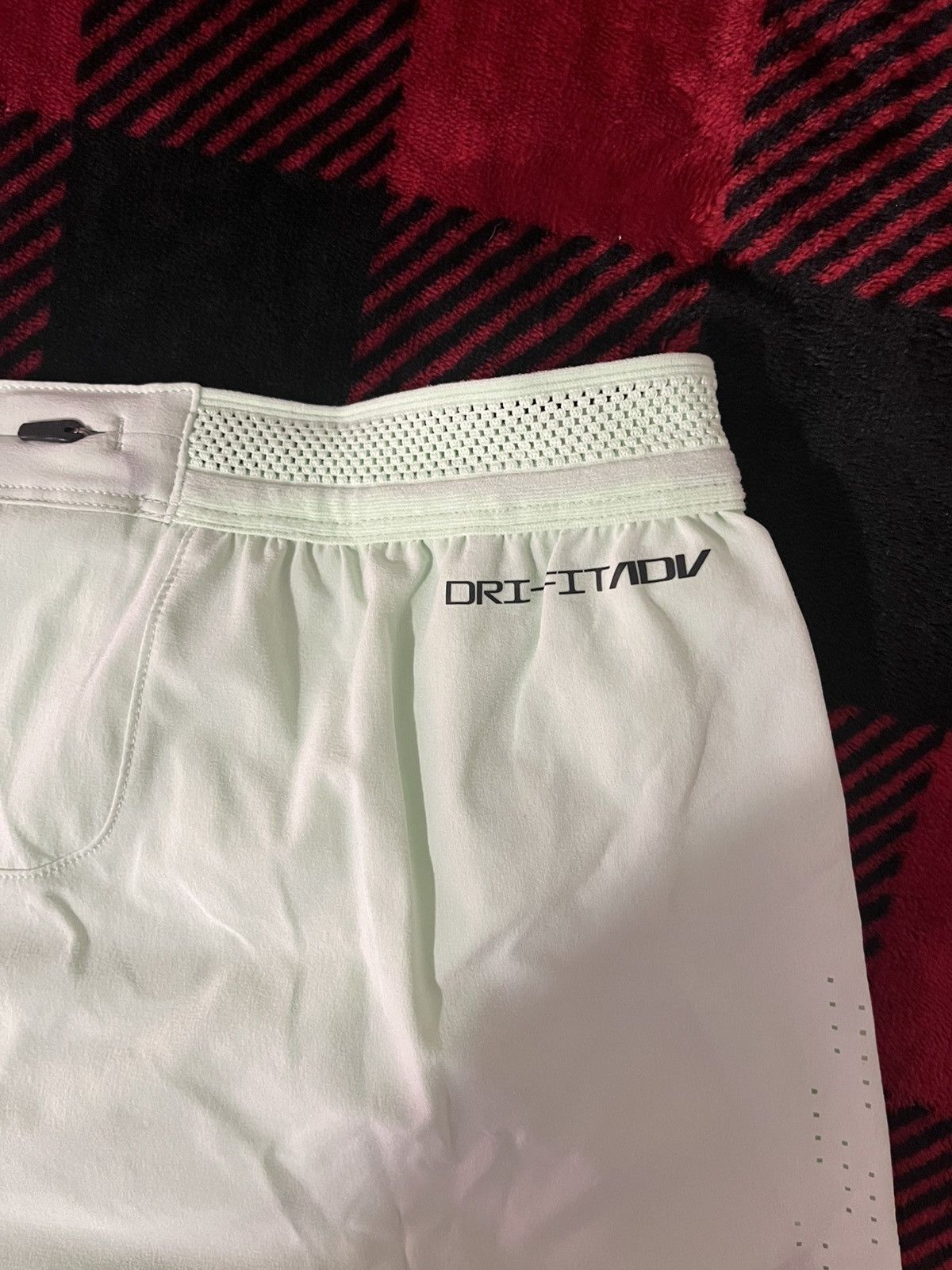 Nike Nike AeroSwift Men's Dri-FIT ADV 2" Running Shorts Size US 35 - 6 Thumbnail