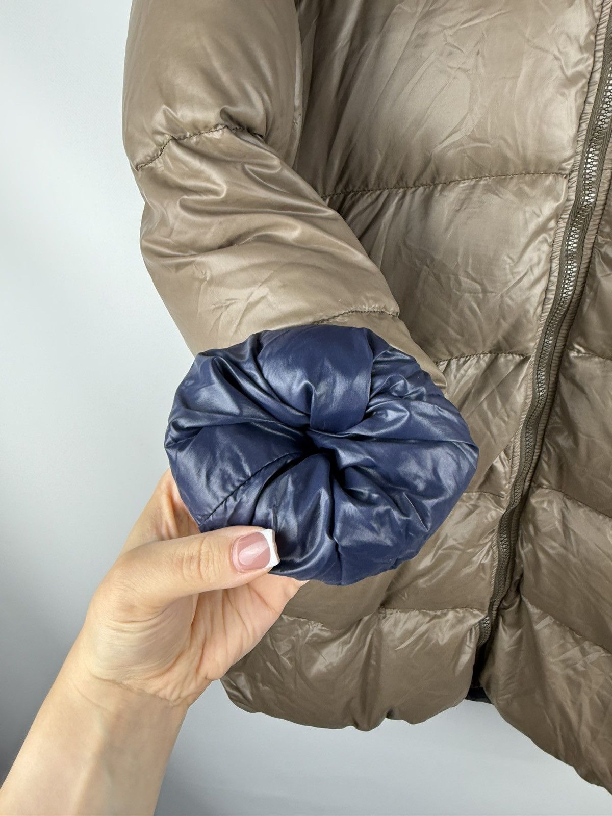 Duvetica Duvetica Ladies Hooded Long Down Puffer Jacket Size 48 Size XL / US 12-14 / IT 48-50 - 7 Thumbnail