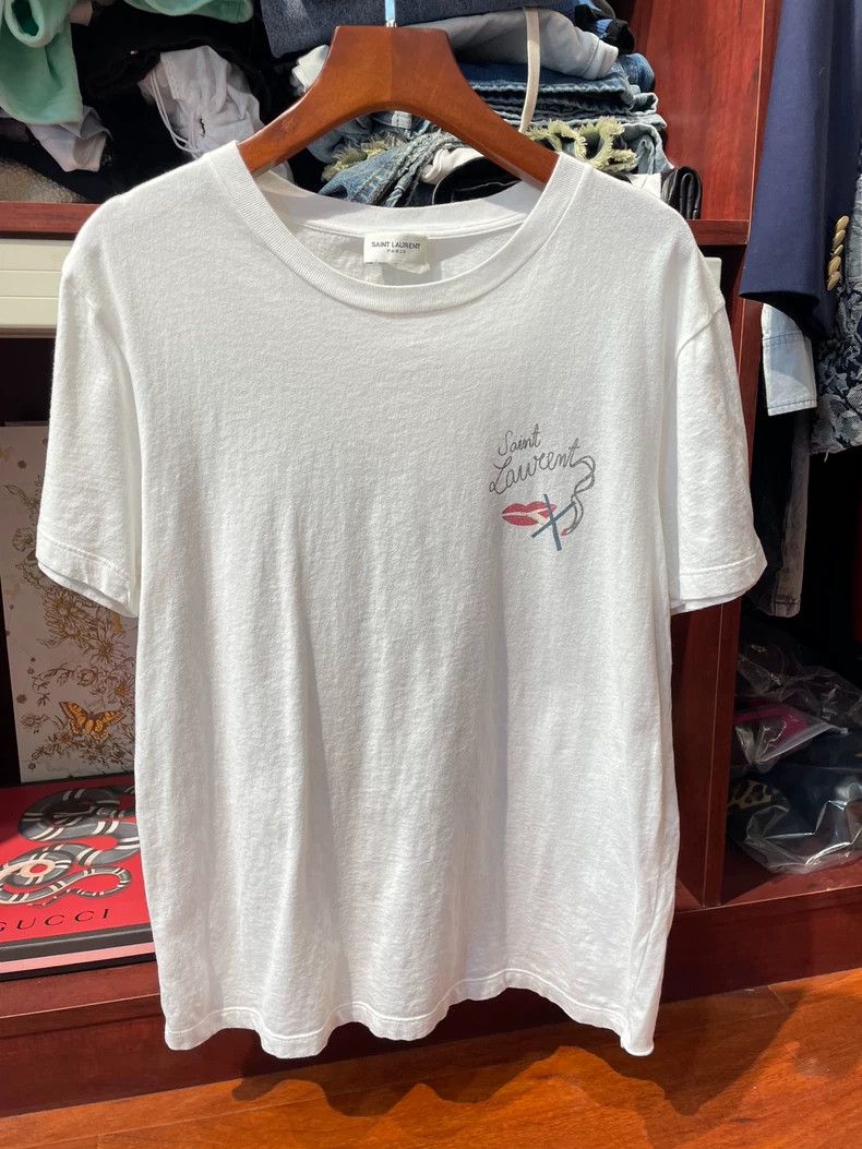 Yves Saint Laurent Saint Laurent Logo Letter Red Lips Short Sleeve T-Shirt 25 Size US S / EU 44-46 / 1 - 1 Thumbnail