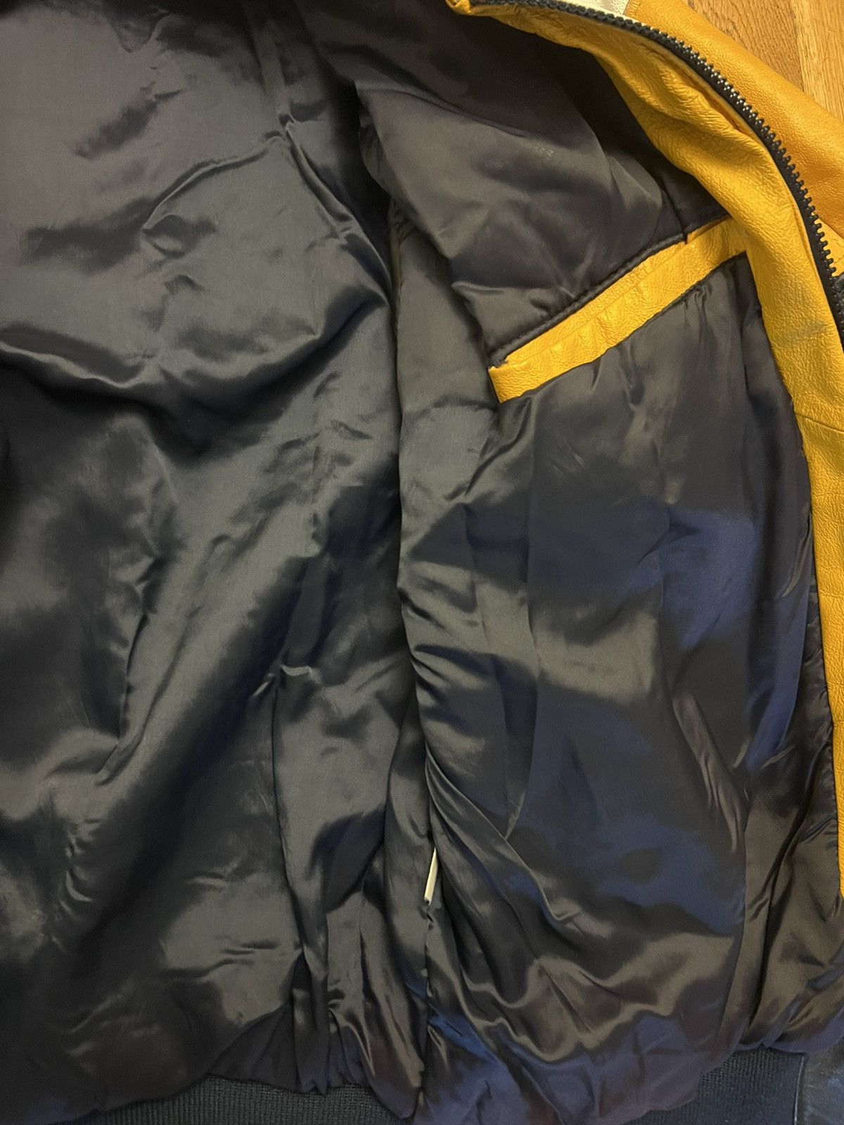Vintage Michigan Umich leather jacket vintage size xl college phase Size US XL / EU 56 / 4 - 4 Thumbnail