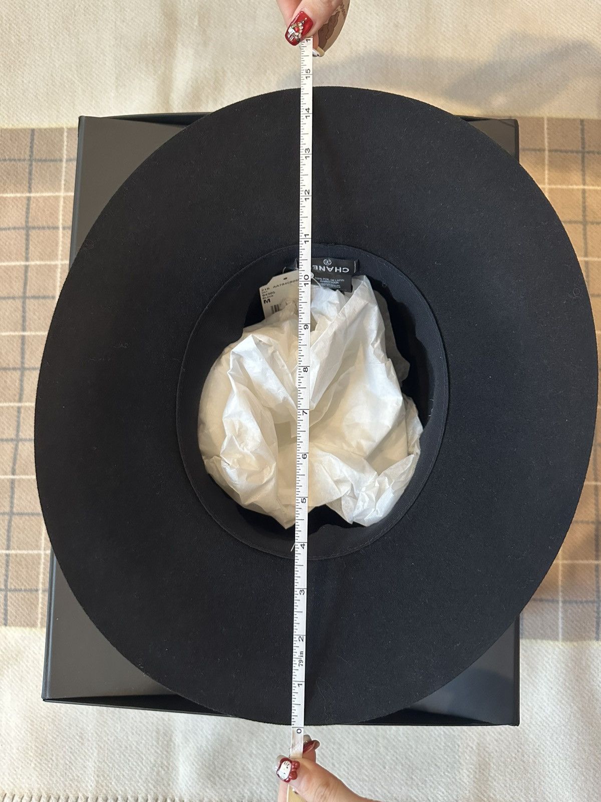 Chanel Authentic Chanel 21B Rabbit Hair Hat size M Size ONE SIZE - 11 Thumbnail