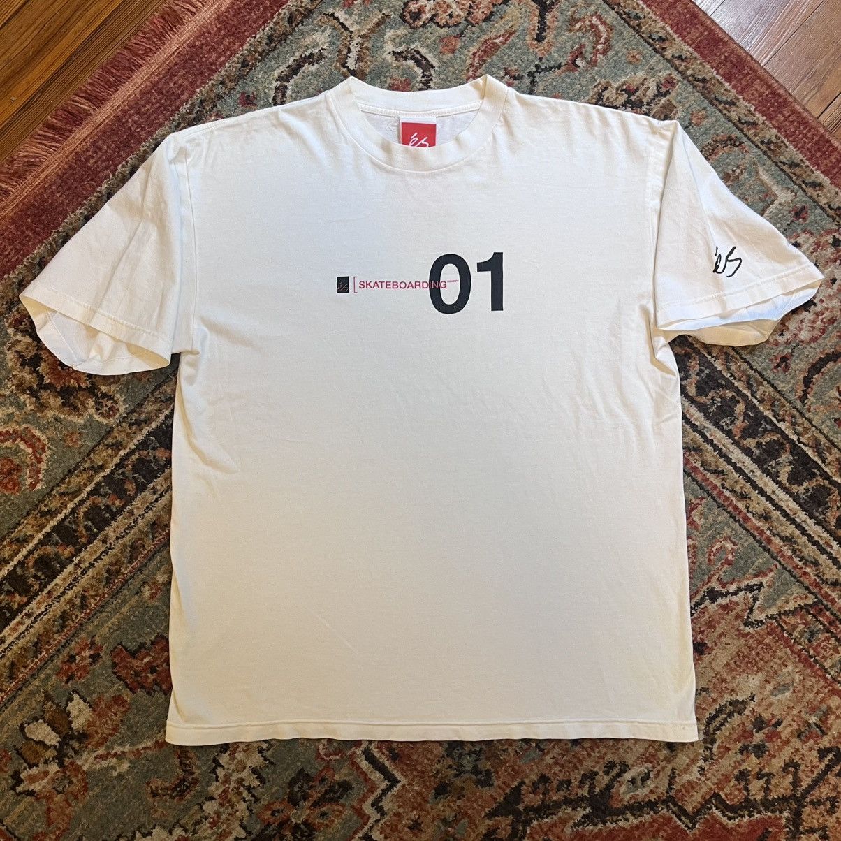 eS eS Skateboarding Box Logo Large Skateboarding T-Shirt Size US XL / EU 56 / 4 - 2 Thumbnail