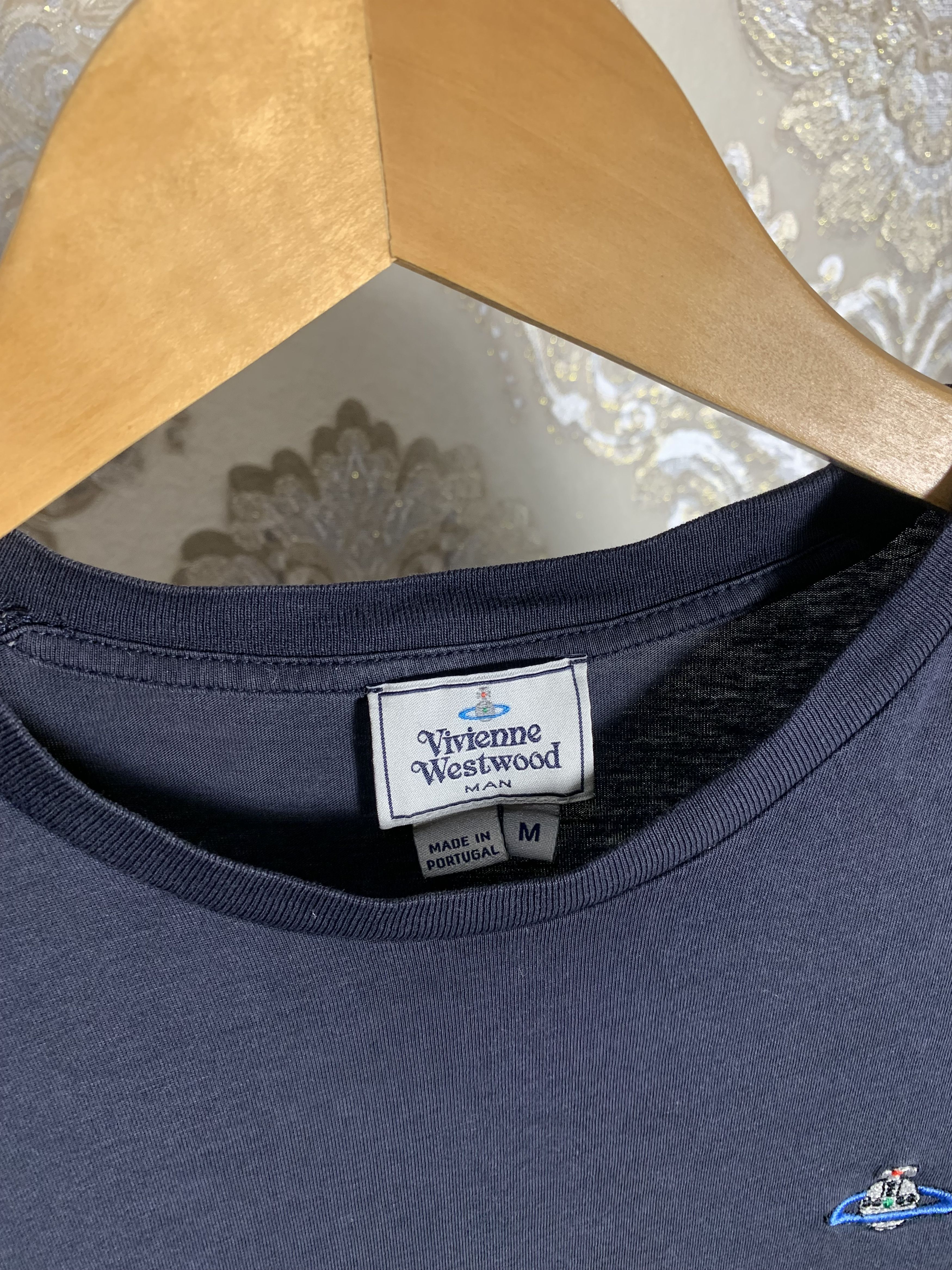 Vivienne Westwood VINTAGE VIVIENNE WESTWOOD ITALIAN DESIGNER T-SHIRT CASUAL Size US M / EU 48-50 / 2 - 3 Thumbnail