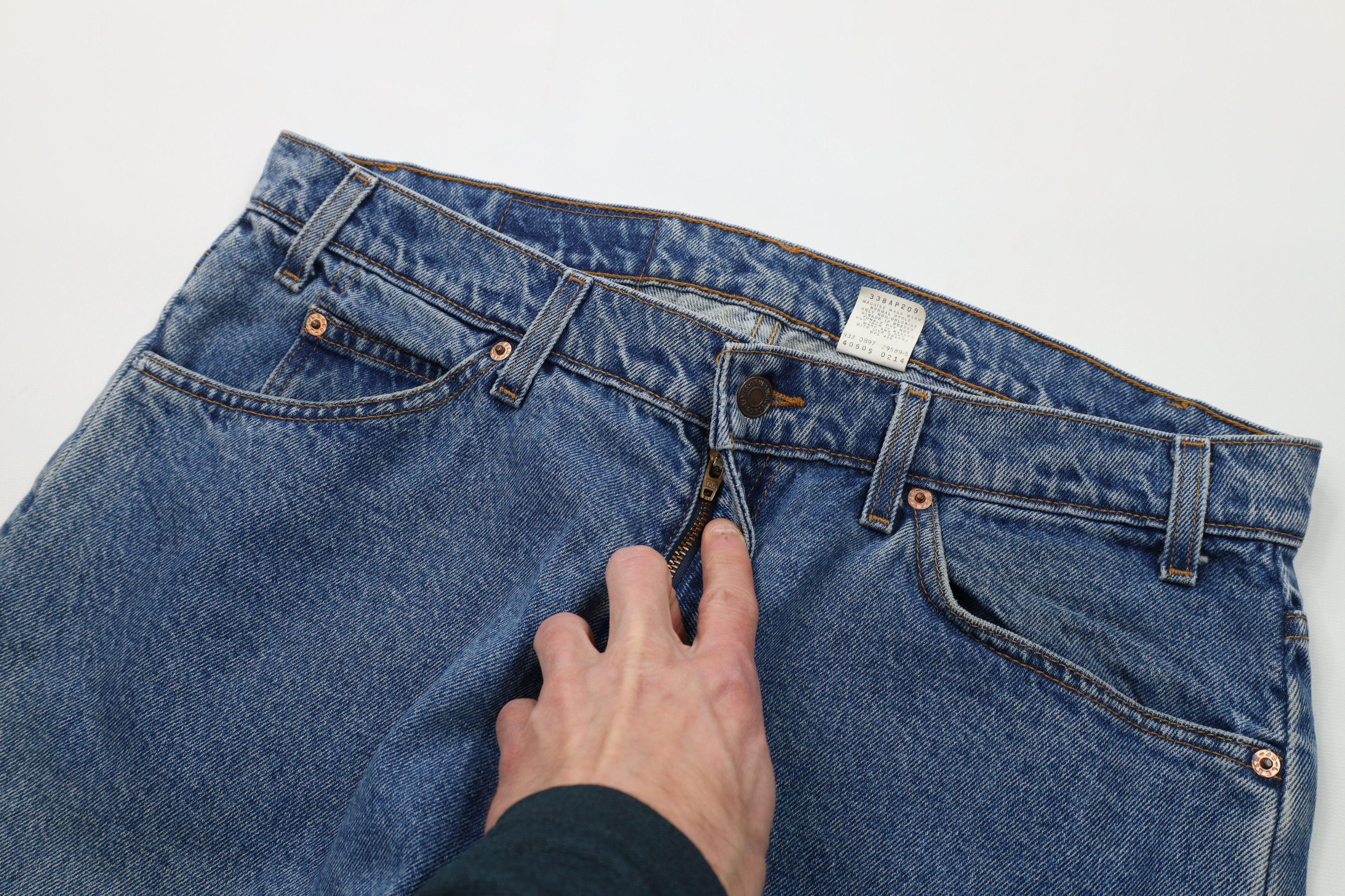 Levi's Vintage 90s Levis 505 Orange Tab Regular Straight Leg Jeans Size US 38 / EU 54 - 6 Thumbnail