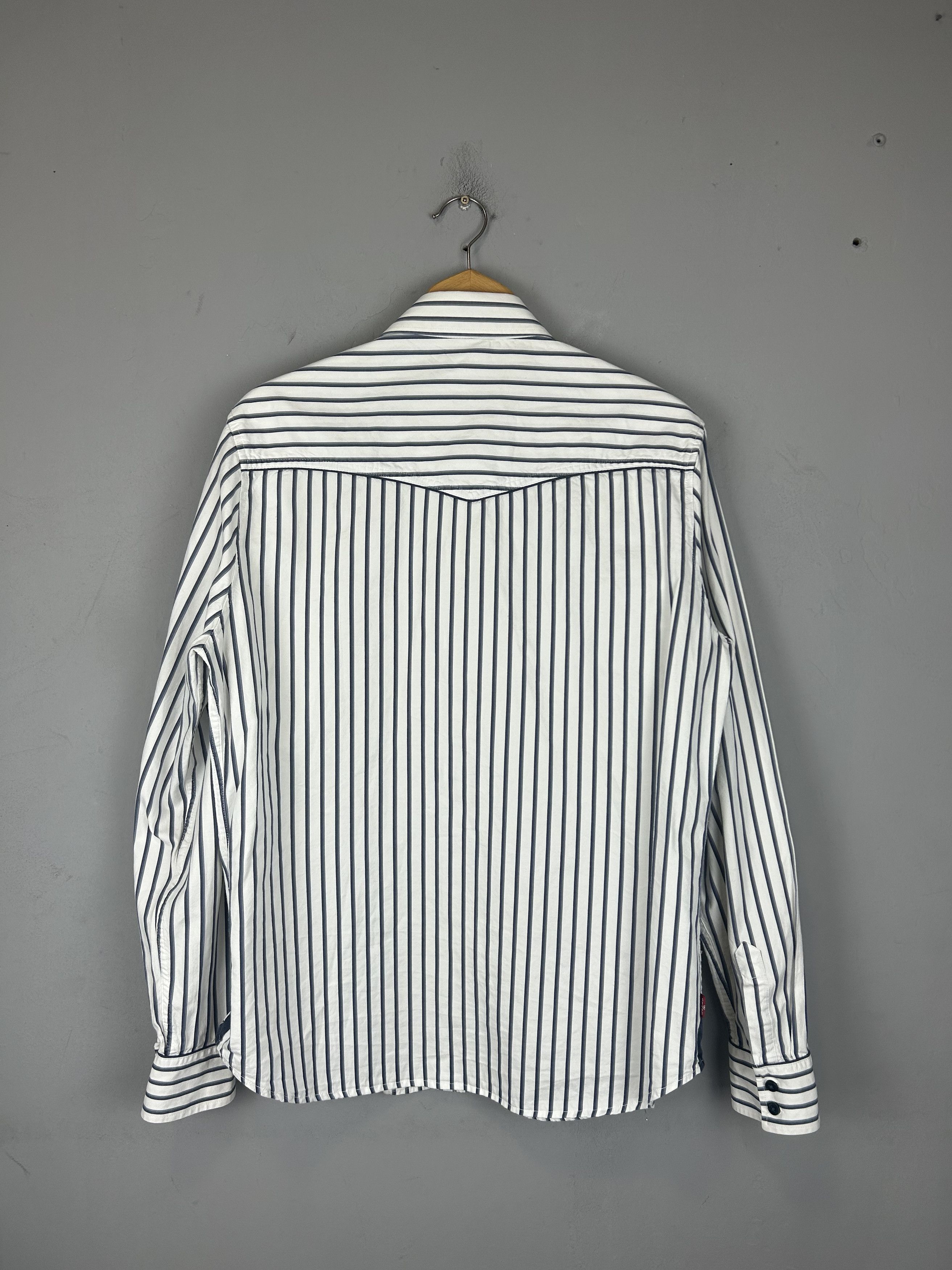 Levi's RARE Vintage Levi's Striped Shirt White Oldmoney Men's L Size US L / EU 52-54 / 3 - 3 Thumbnail