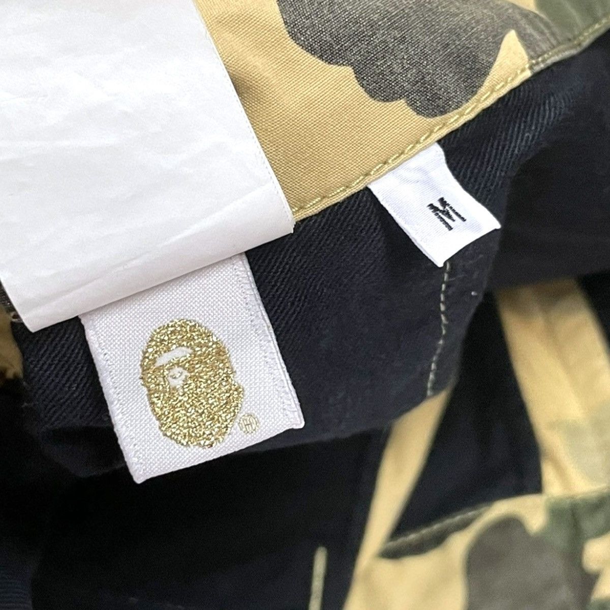 Bape Bape 1st Camo 6 Pocket Cropped Pants Size US 34 / EU 50 - 14 Thumbnail