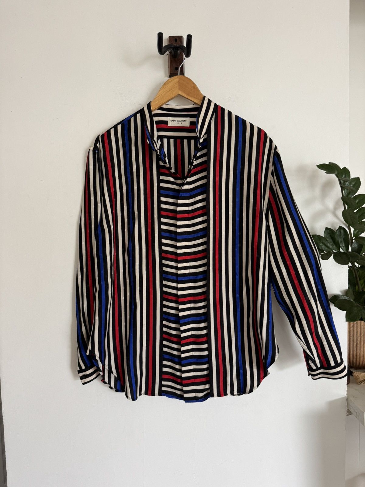 Saint Laurent Paris Silk Runway Sample shirt 39 Size US M / EU 48-50 / 2 - 1 Thumbnail