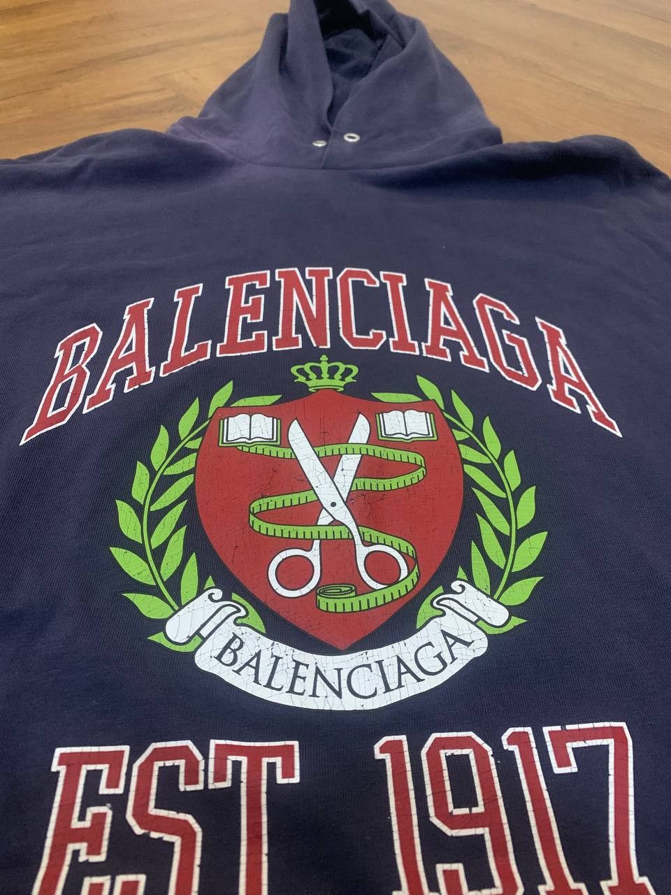 Balenciaga Sold • Balenciaga college 1917 hoodie Size US S / EU 44-46 / 1 - 22 Thumbnail