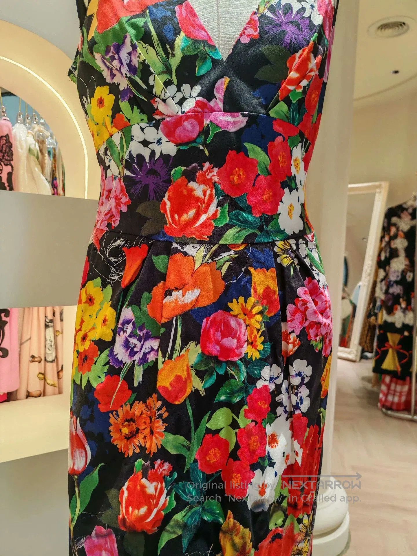 Moschino MOSCHINO Floral Print Midi Dress. Size S / US 4 / IT 40 - 4 Thumbnail