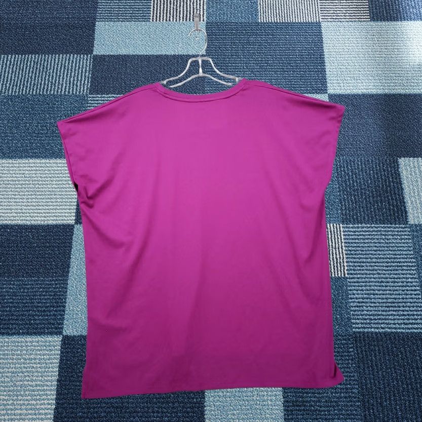 Vintage JMS Active T-Shirt Womens 2X Purple Dolman Sleeve Short Sleeve Pullover 100% Polyester Sport Graphic Size XXL / US 16-18 / IT 52-54 - 1 Thumbnail