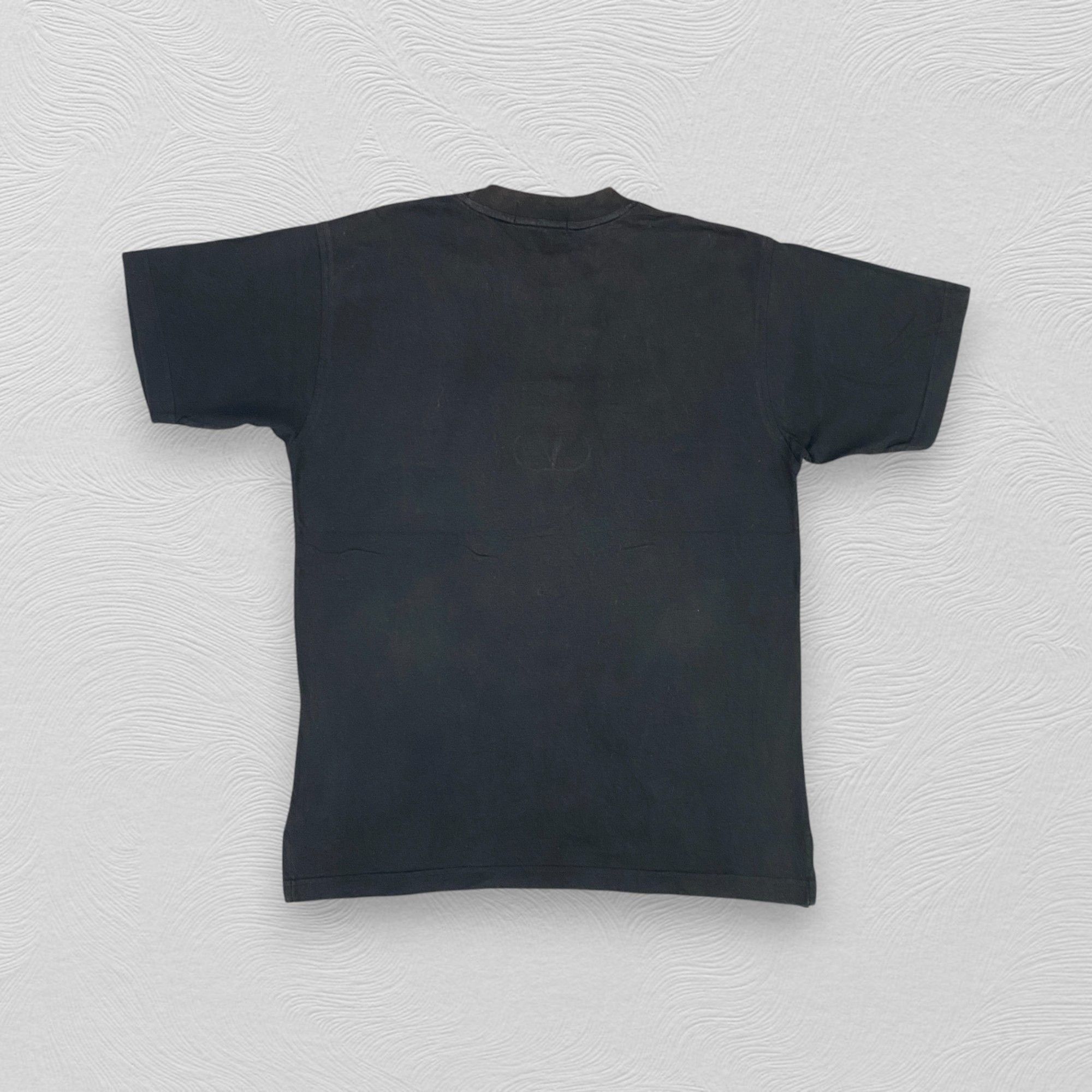 Japanese Brand Vintage Valentino Logo Tshirt - H038 Size US M / EU 48-50 / 2 - 2 Thumbnail