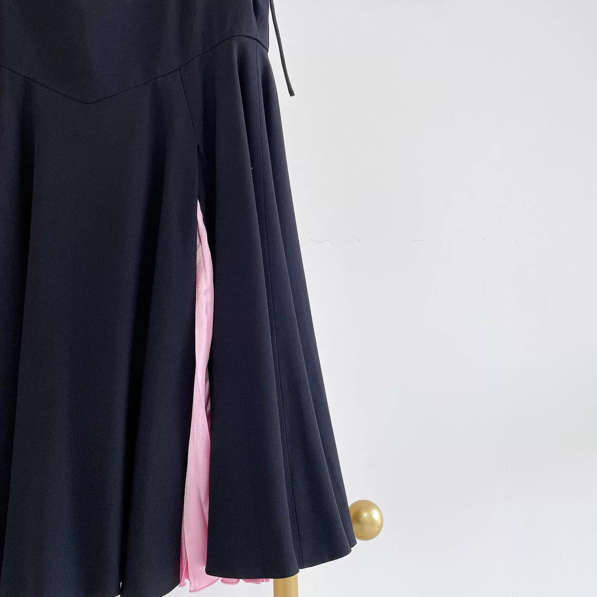 Versace Versace black sleeveless dress size 44 Size M / US 6-8 / IT 42-44 - 6 Thumbnail