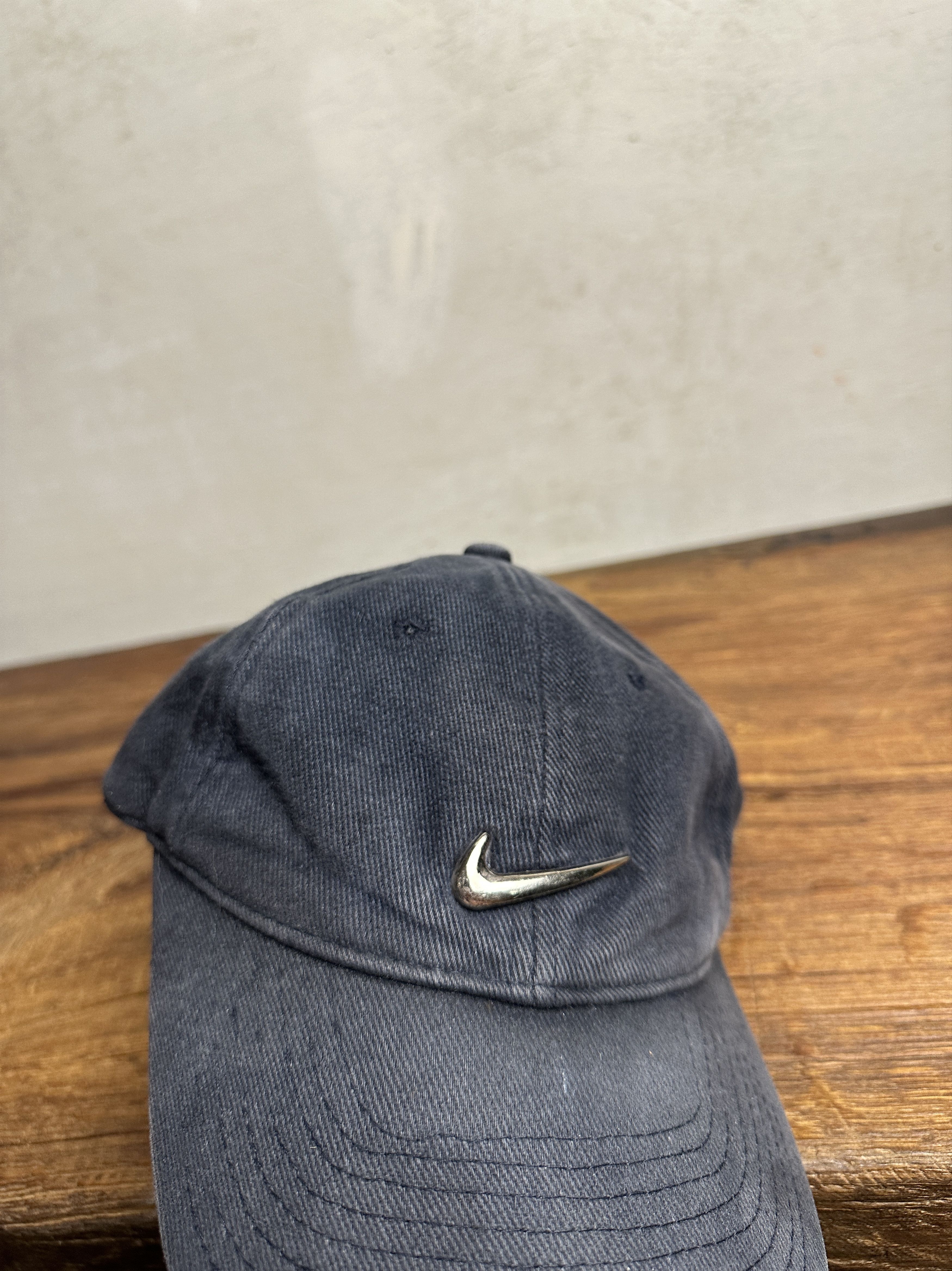 Nike Vintage Nike Logo Baseball Cap Size ONE SIZE - 4 Thumbnail