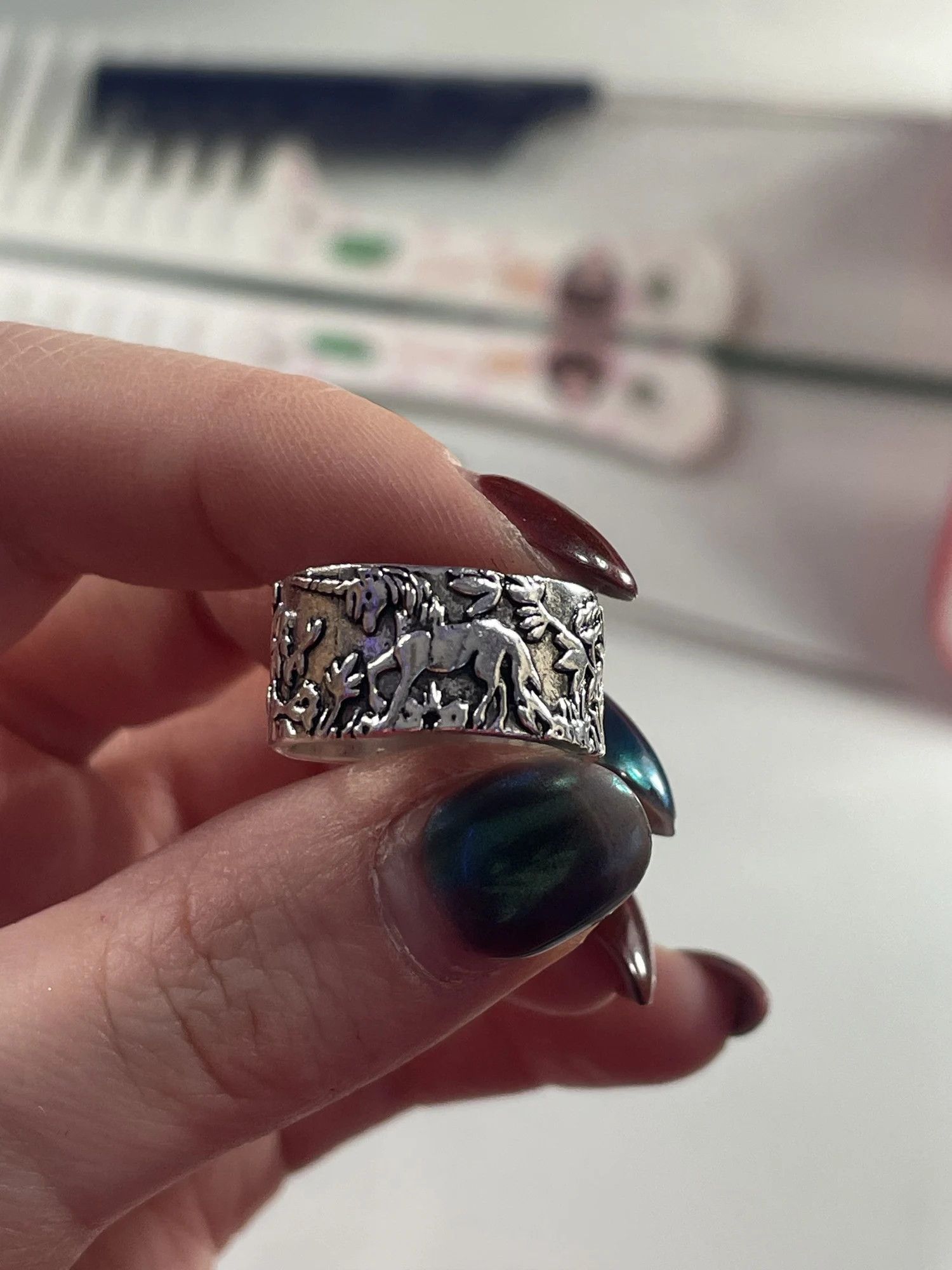 Jewelry SIZE 10 Unicorn Flower Lady Ring Size ONE SIZE - 2 Thumbnail