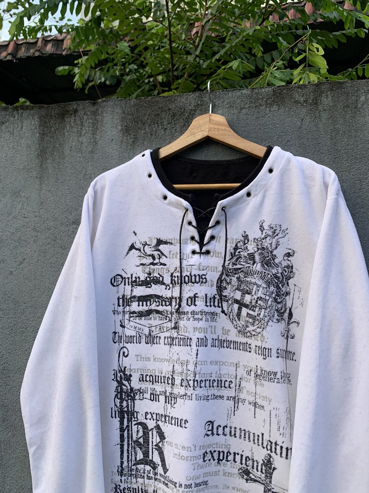 Vintage VINTAGE PUNK CROSS ART ACCUMULATING EXPERIENCE Size US M / EU 48-50 / 2 - 3 Thumbnail