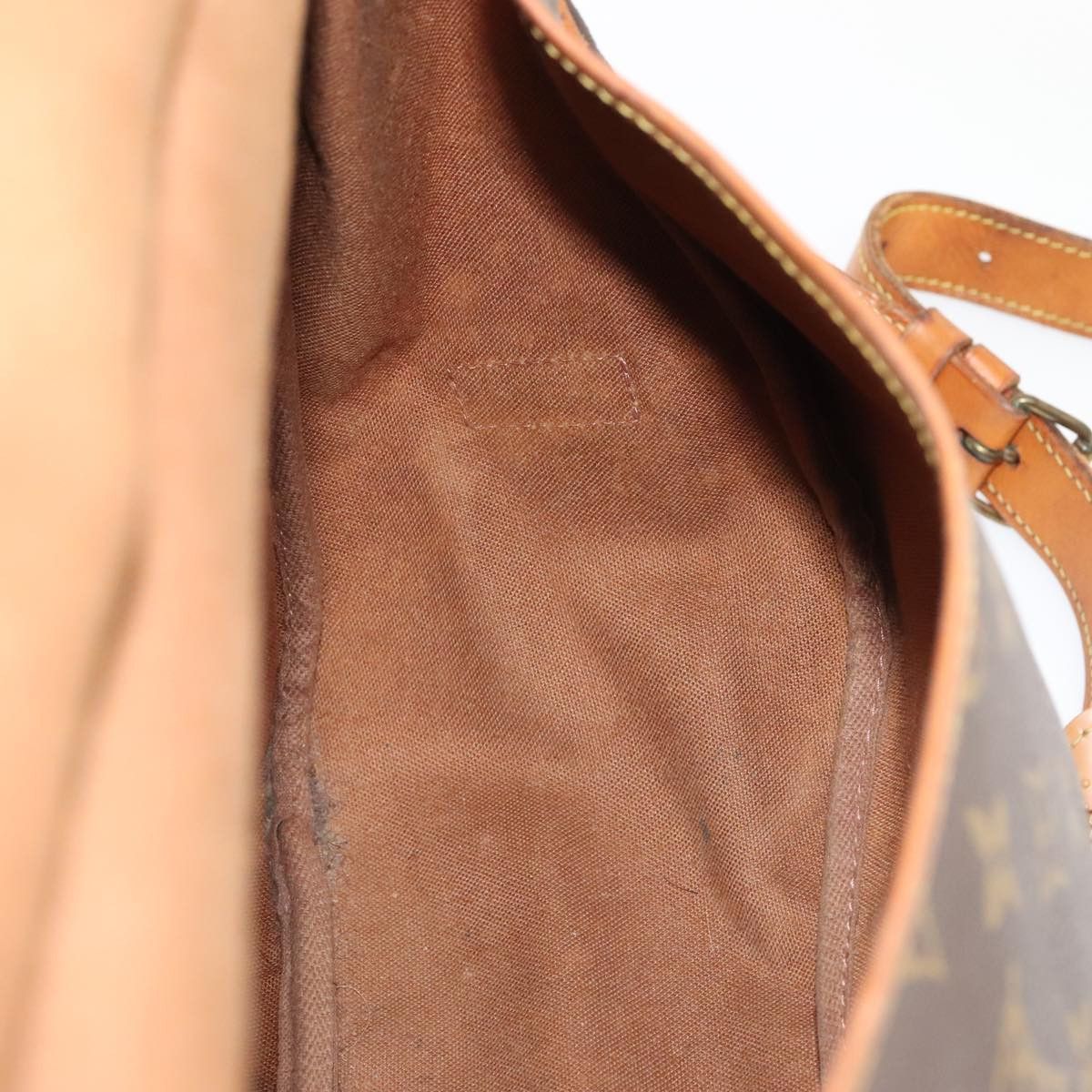 Louis Vuitton LOUIS VUITTON Monogram Saumur 35 Shoulder Bag M42254 Size ONE SIZE - 15 Thumbnail