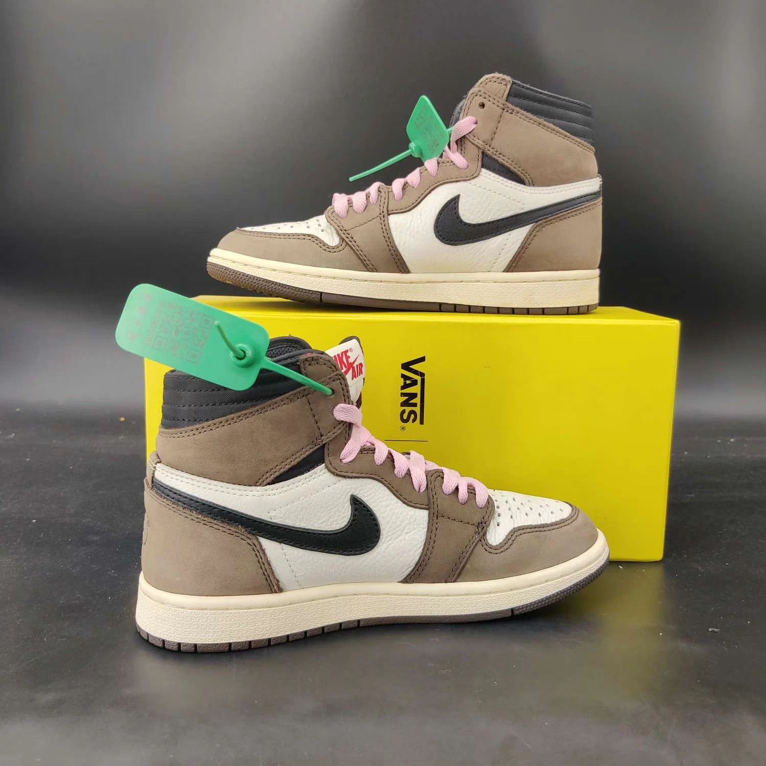 Nike Air Jordan 1 High TS 'Barbed Hook' 36.5 Worn with box Size US 6.5 / IT 36.5 - 2 Thumbnail