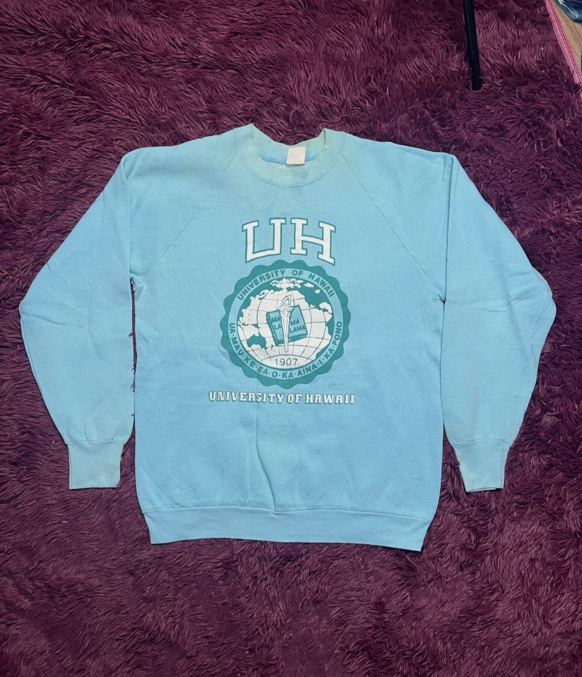 Beauty Beast Vintage 80s/90s University of Hawaii Raglan Sweatshirt (44) Size US M / EU 48-50 / 2 - 1 Thumbnail