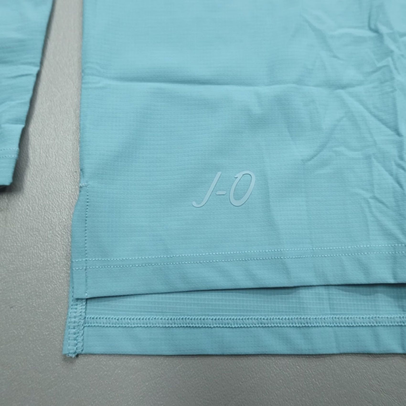 johnnie-O johnnie-O Hoodie Mens Size L Blue Breathable Lightweight Logo Performance Pullover Sports Size US M / EU 48-50 / 2 - 5 Thumbnail