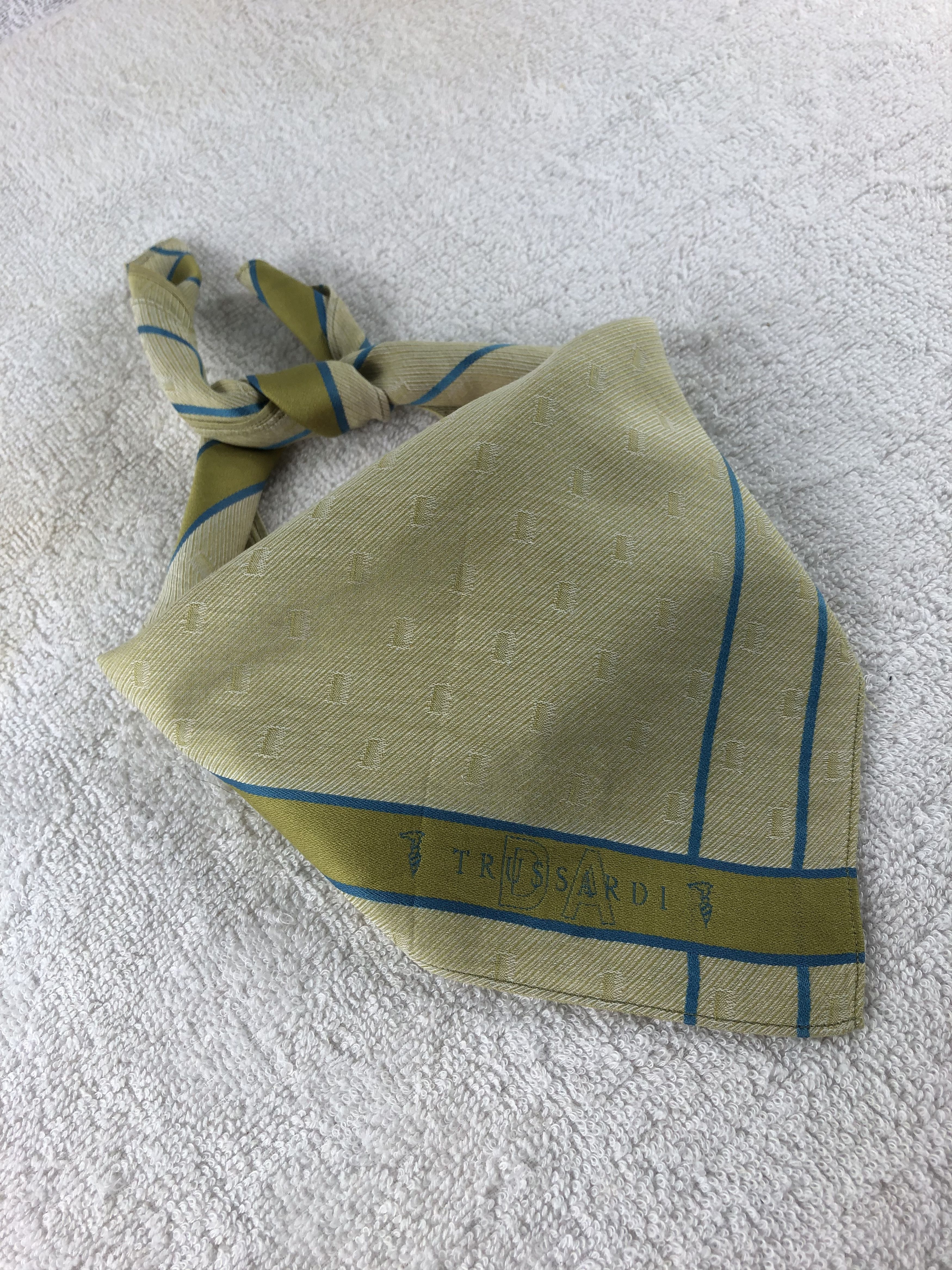 Trussardi × Vintage Trussardi Handkerchief / Bandana / Neckerchief Size ONE SIZE - 1 Thumbnail