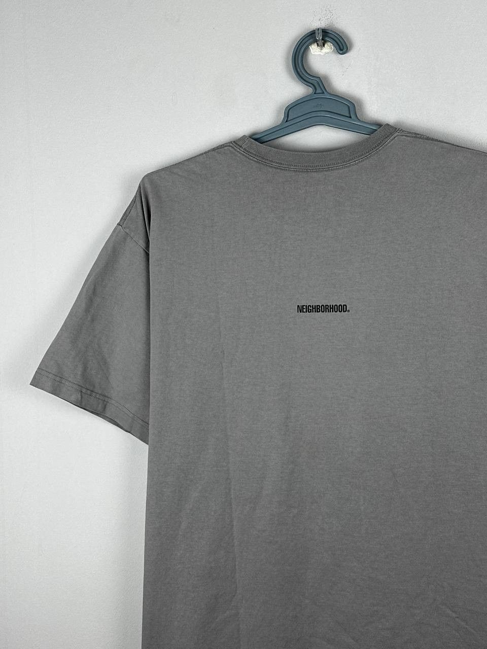 Neighborhood Neighborhood Grey Streetwear Big Logo T Shirt Size US L / EU 52-54 / 3 - 14 Thumbnail