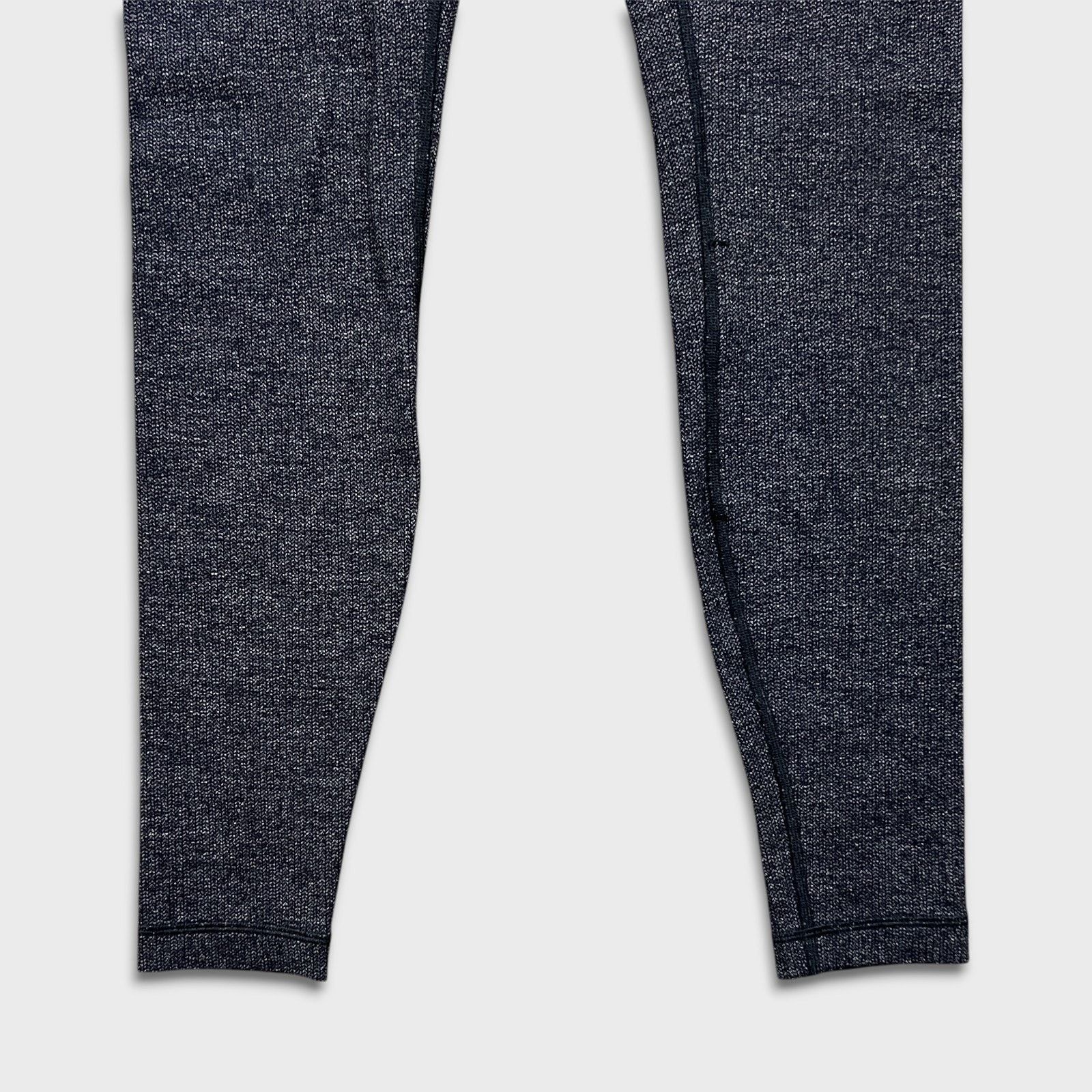 Lululemon Lululemon Wunder Under Low-Rise Tight *28" Yoga Leggings Size 28" / US 6 / IT 42 - 3 Thumbnail