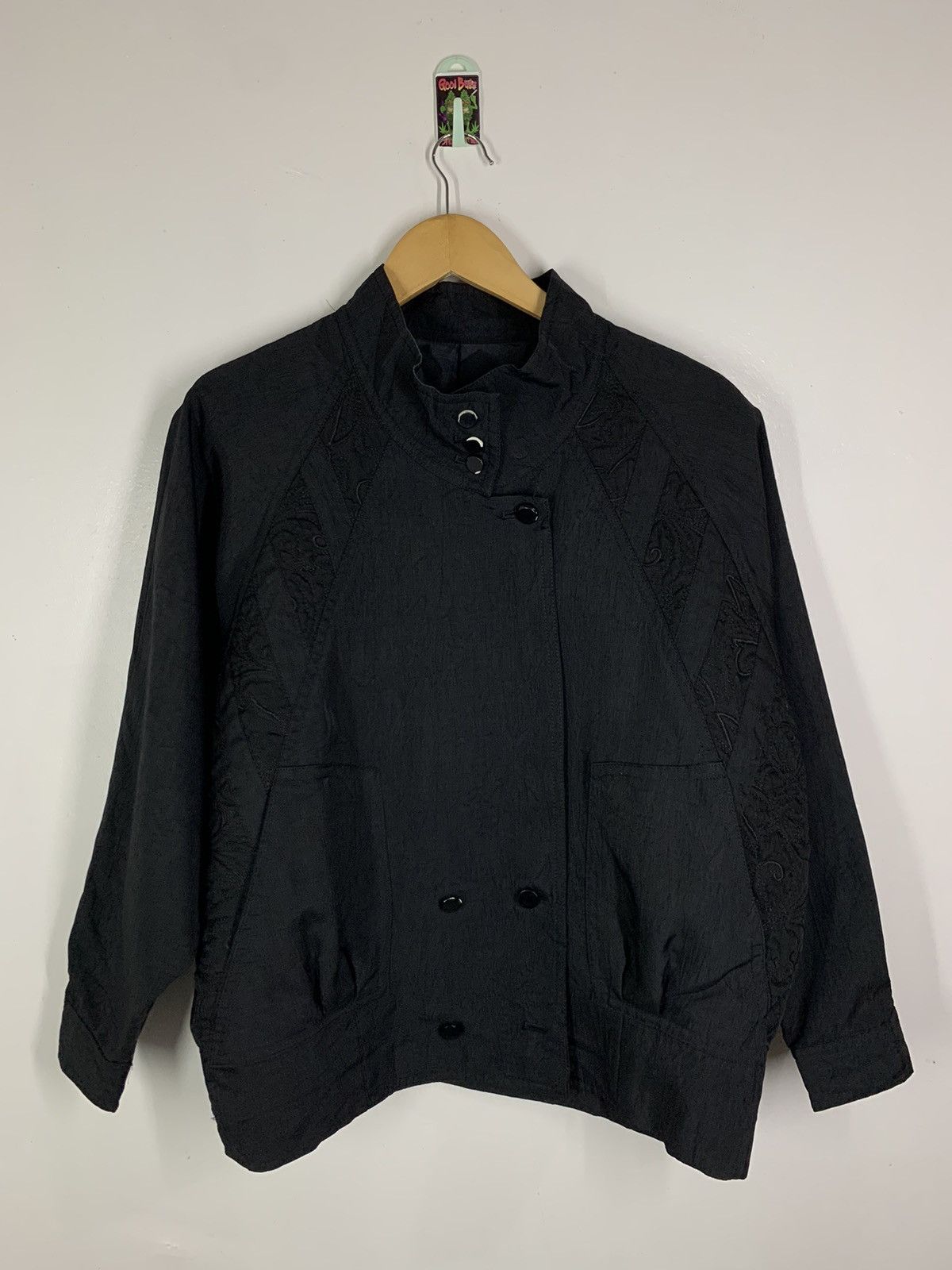 Vintage Japanese Brand Oversized Cropped Jacket