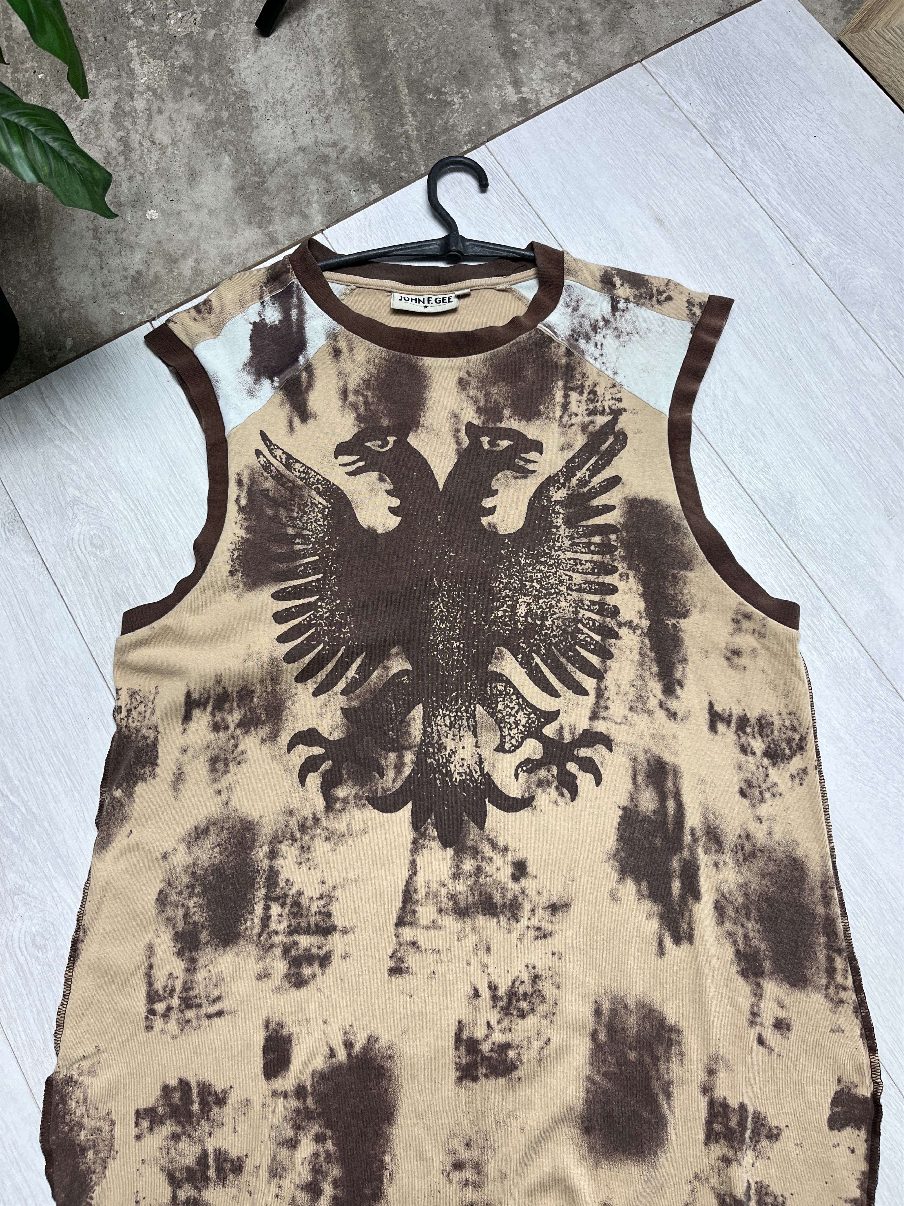 Other 2000s JOHN F GEE BLEACH WASH DOUBLE HEADED EAGLE TOP - 804 Size US XL / EU 56 / 4 - 4 Thumbnail