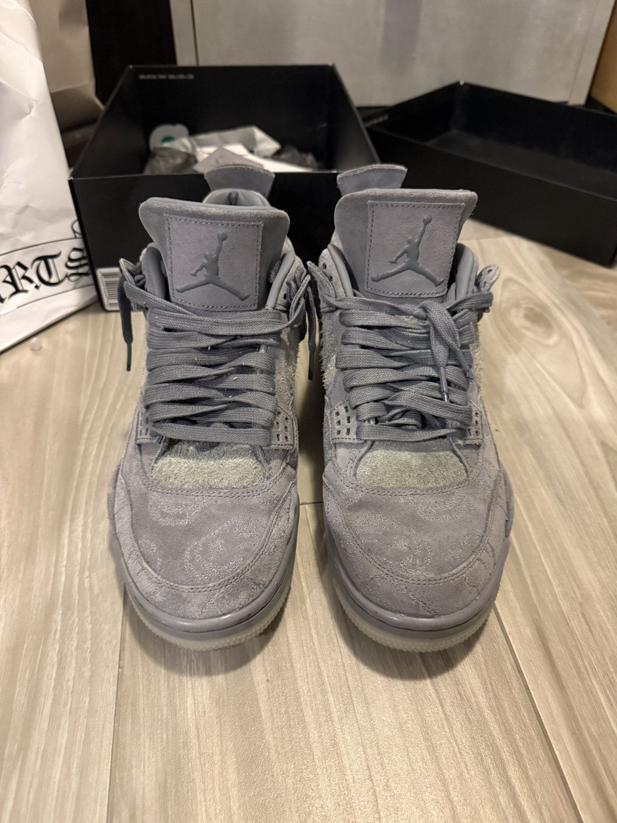 Jordan Brand × Kaws KAWS Jordan 4 Retro Cool Grey Size US 10 / EU 43 - 4 Thumbnail