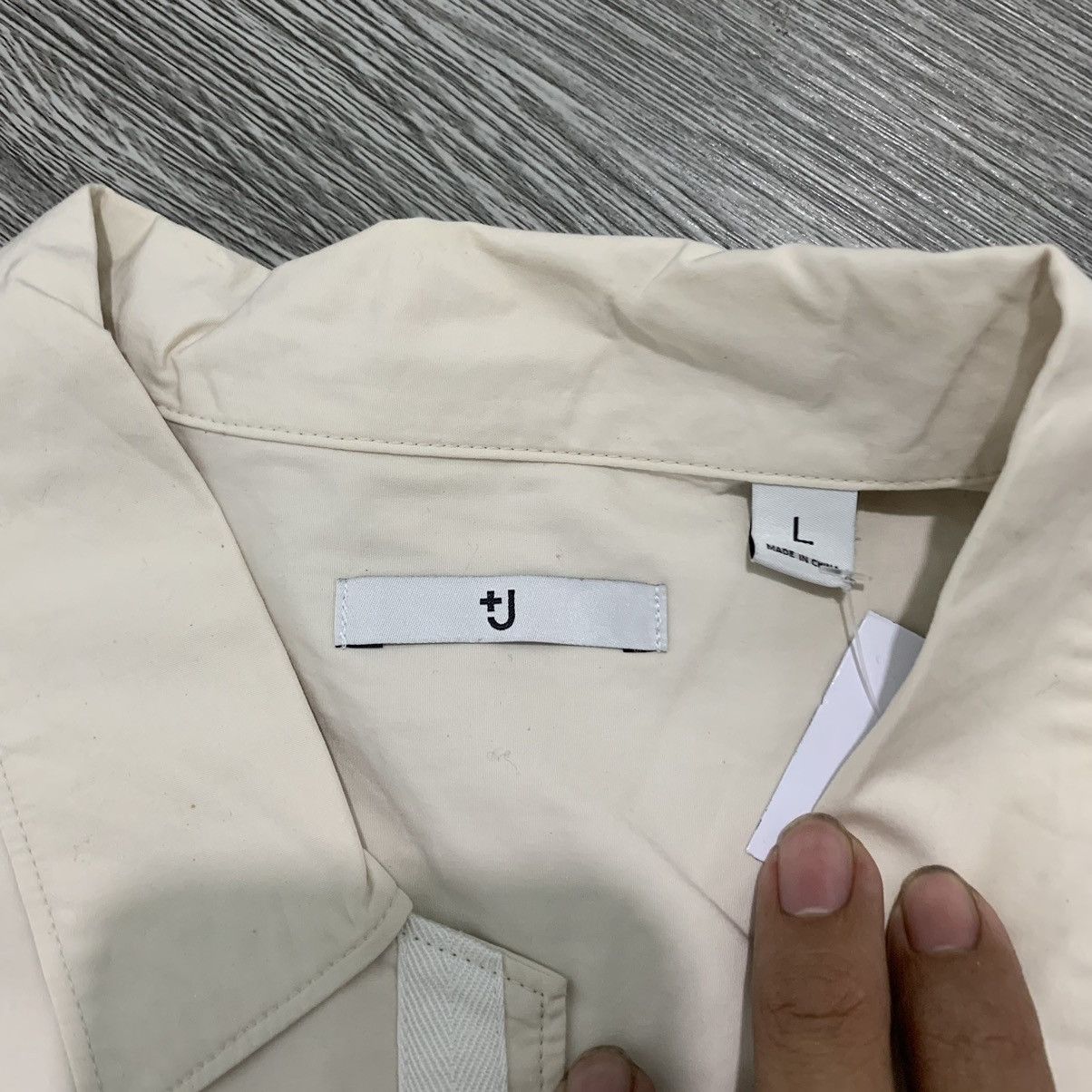Jil Sander × Uniqlo Jil Sander x Uniqlo Nylon Double Pocket Shirt Size US L / EU 52-54 / 3 - 5 Thumbnail
