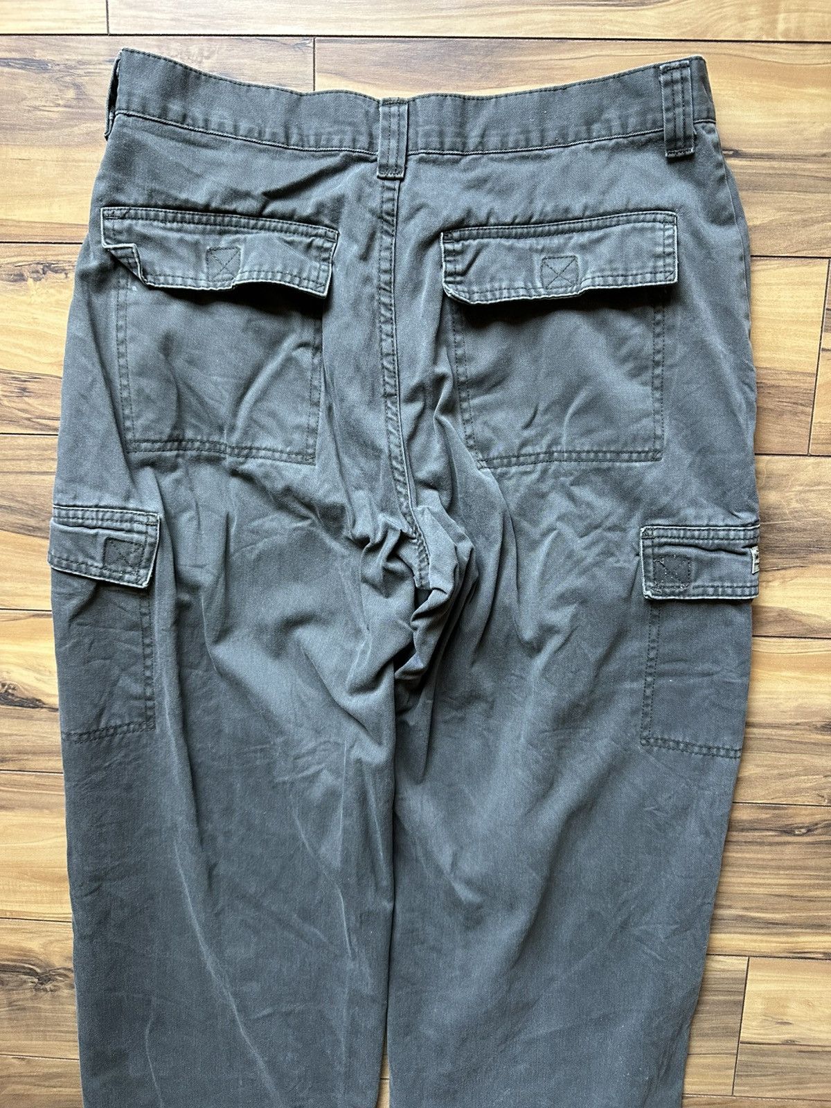 Wrangler Men's Wrangler Cargo Pants in Dark/green Gray Size US 32 / EU 48 - 6 Thumbnail