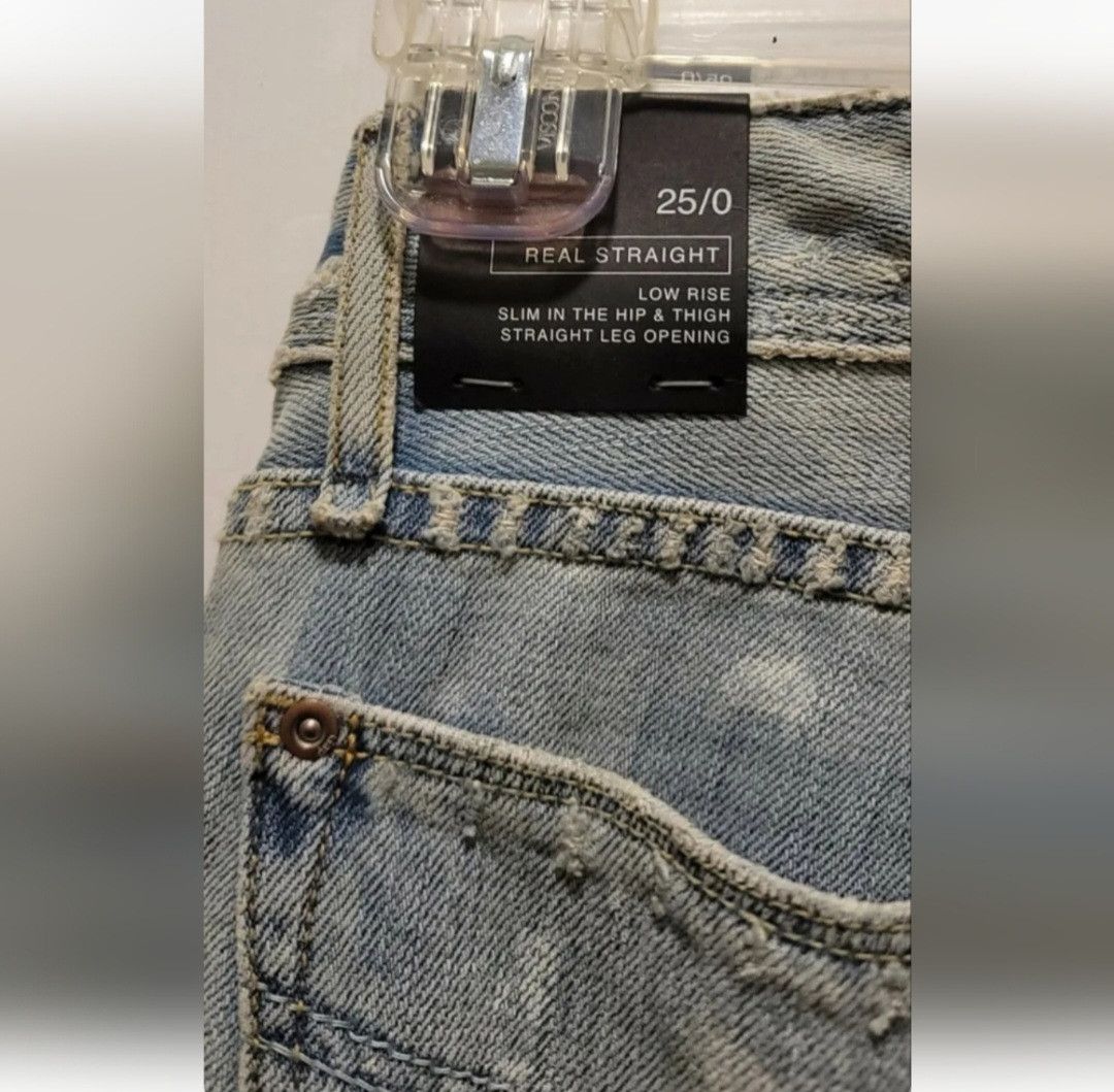 Gap NWT GAP Light Wash Real Straight 1969 Jeans Size 25/0 Size 25" / US 0 / IT 36 - 4 Thumbnail