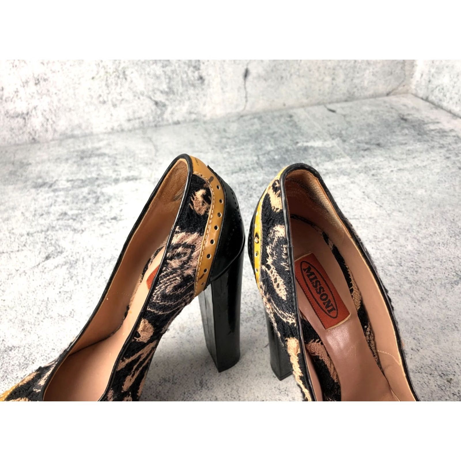 Missoni Missoni Women's Brocade Block Heel Pumps Size 38.5 Black Brocade Pump Size US 8 / IT 38 - 7 Thumbnail