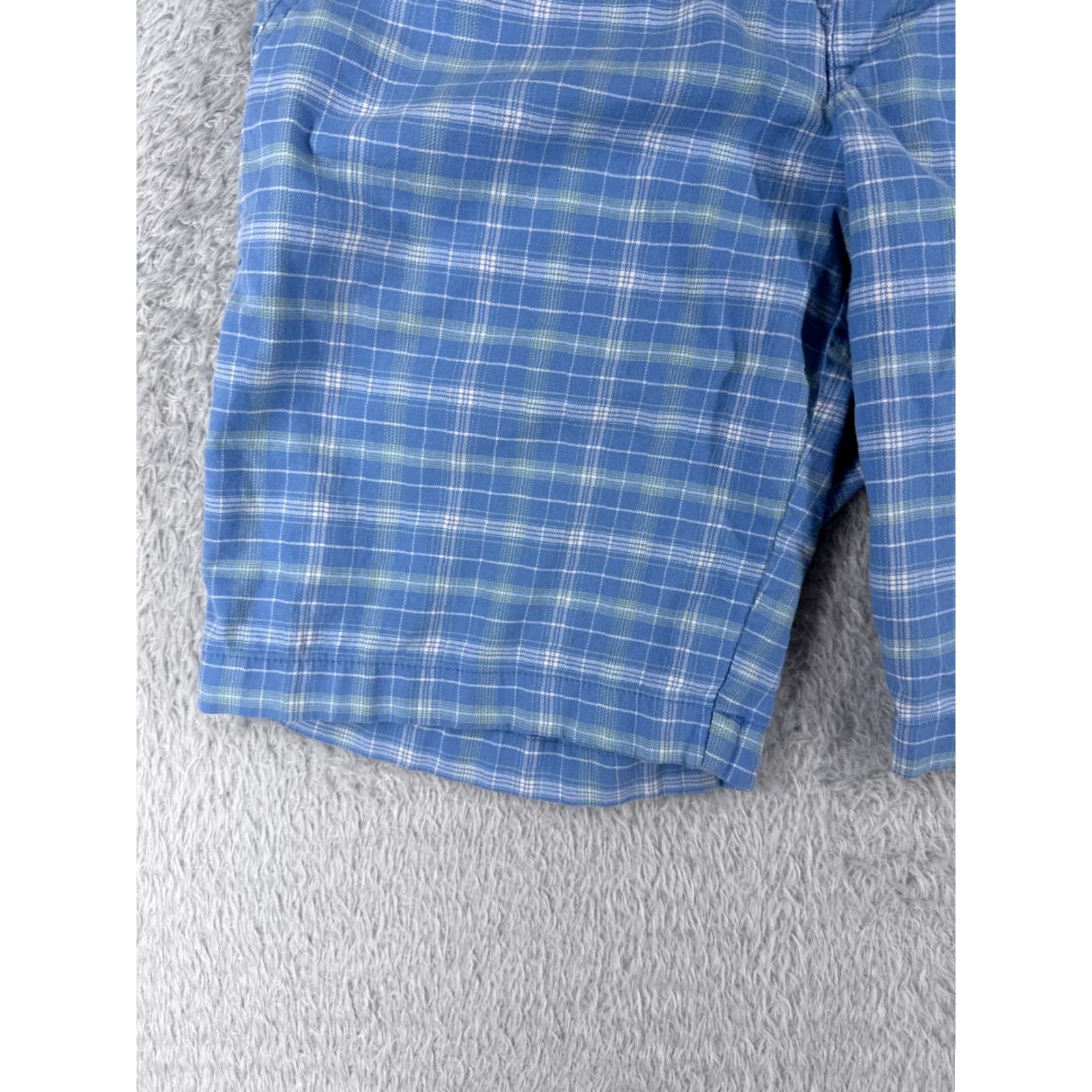 The North Face The North Face Shorts Women Regular 6 Blue Plaid Cotton Blend Knit Chino Golf 30x10 Size 28" / US 6 / IT 42 - 3 Thumbnail